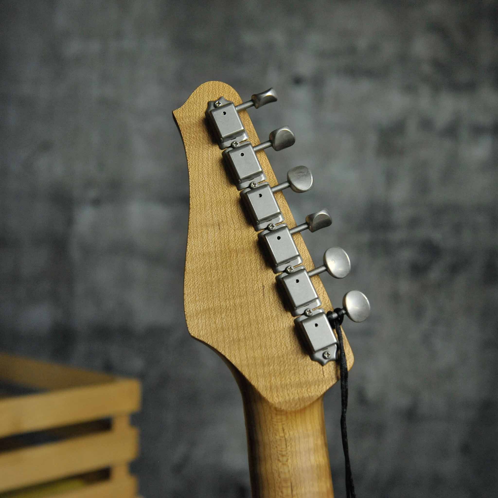 Seth Baccus Shoreline JM HH Maple/ Aged Ocean Jade Metallic, Gold Foil Pickups