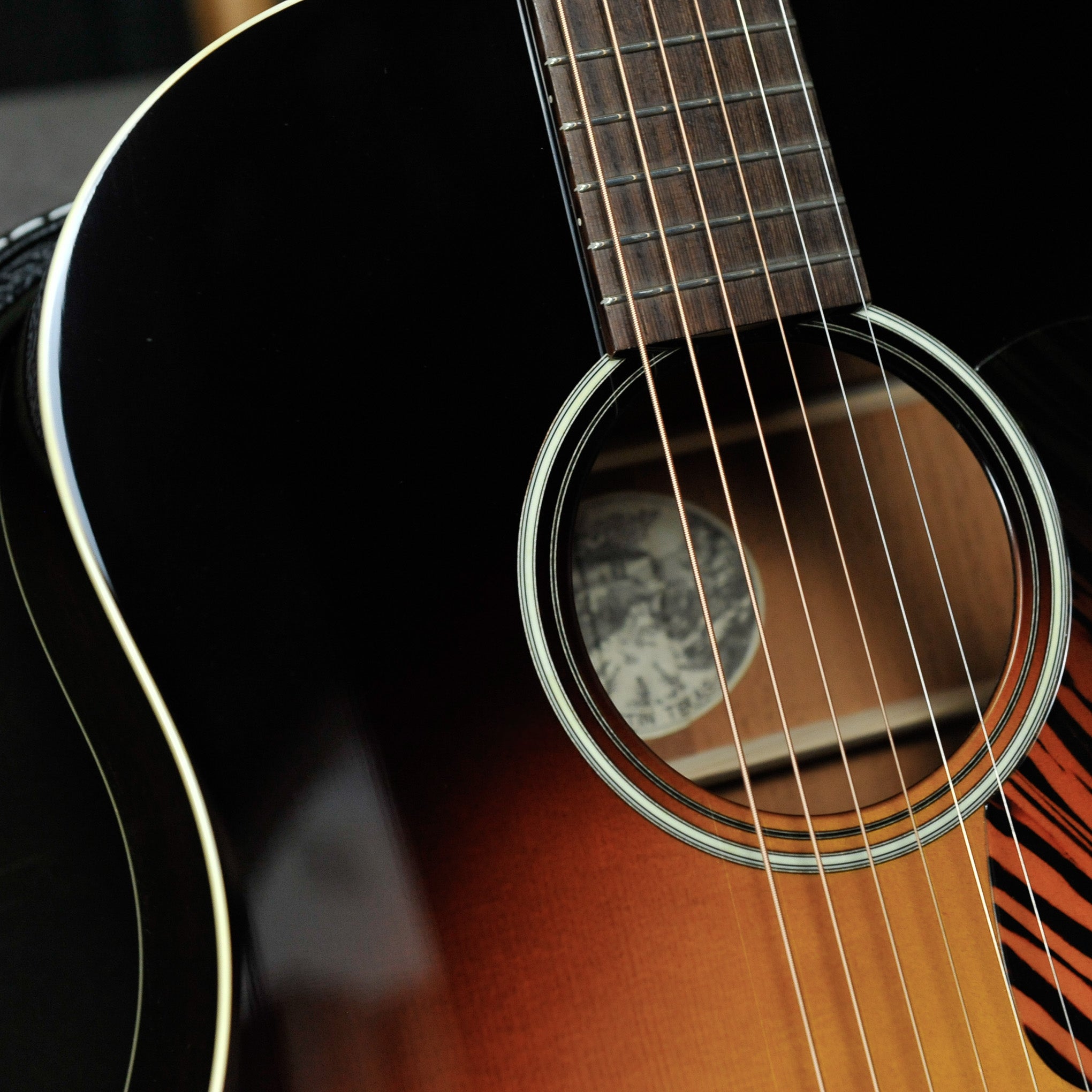 Collings CJ-35SB German Spruce Sunburst Acoustic
