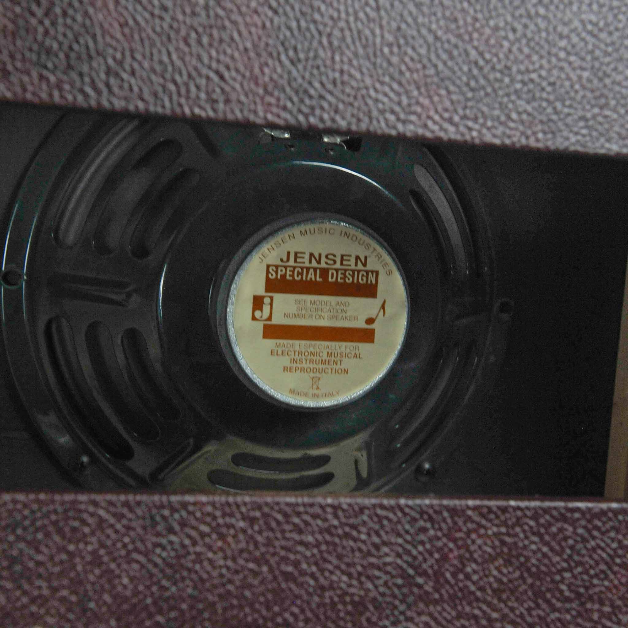 Fender Tone Master® Princeton Reverb®, 240V AUS Guitar Amp Wine (Limited Edition)