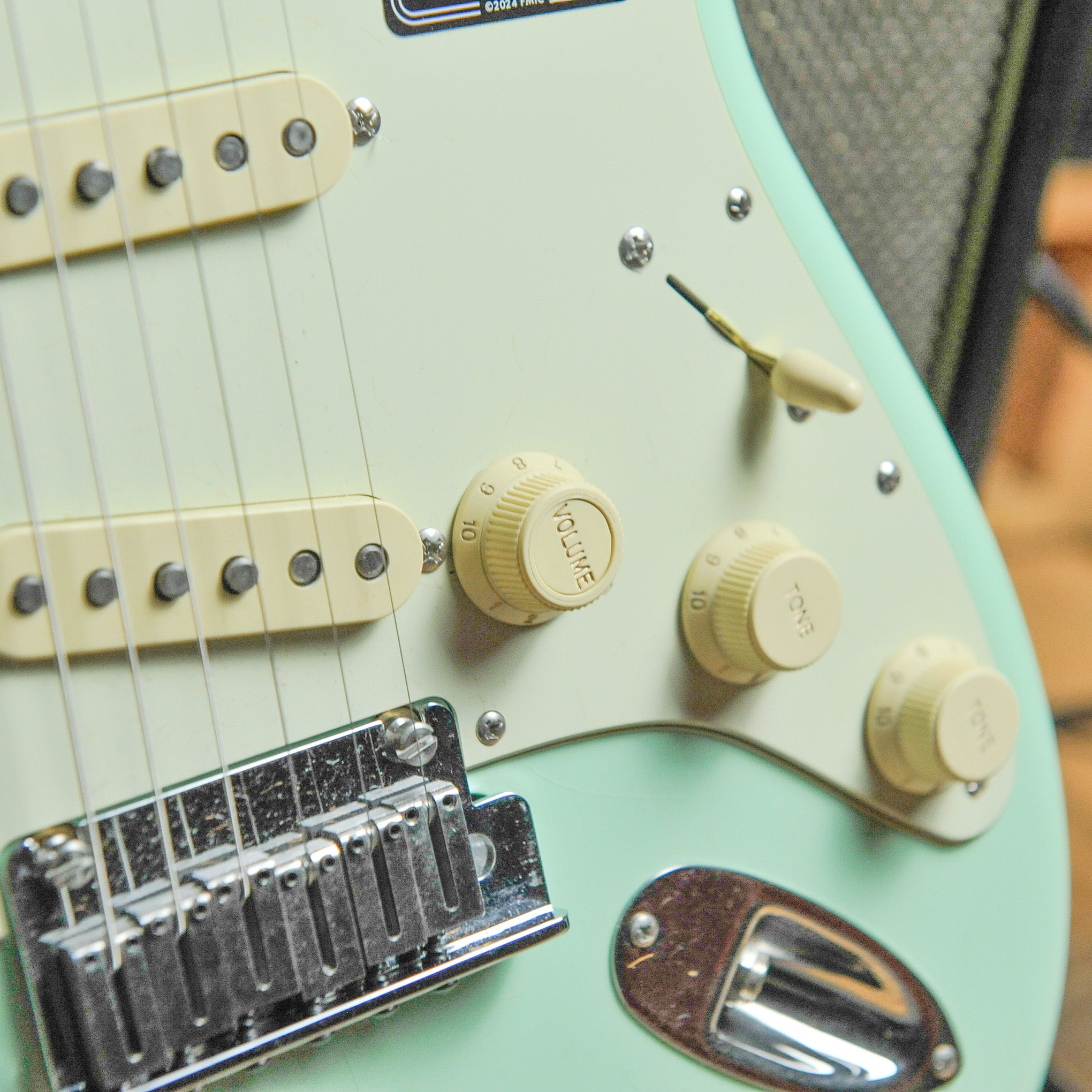 Fender American Ultra Luxe Vintage '60s Stratocaster®, Rosewood Fingerboard, Surf Green