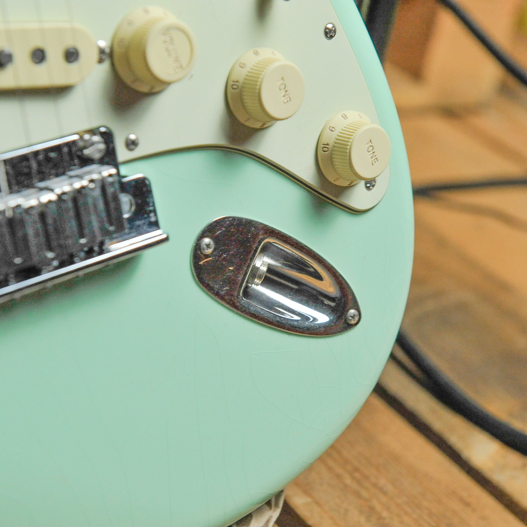 Fender American Ultra Luxe Vintage '60s Stratocaster®, Rosewood Fingerboard, Surf Green