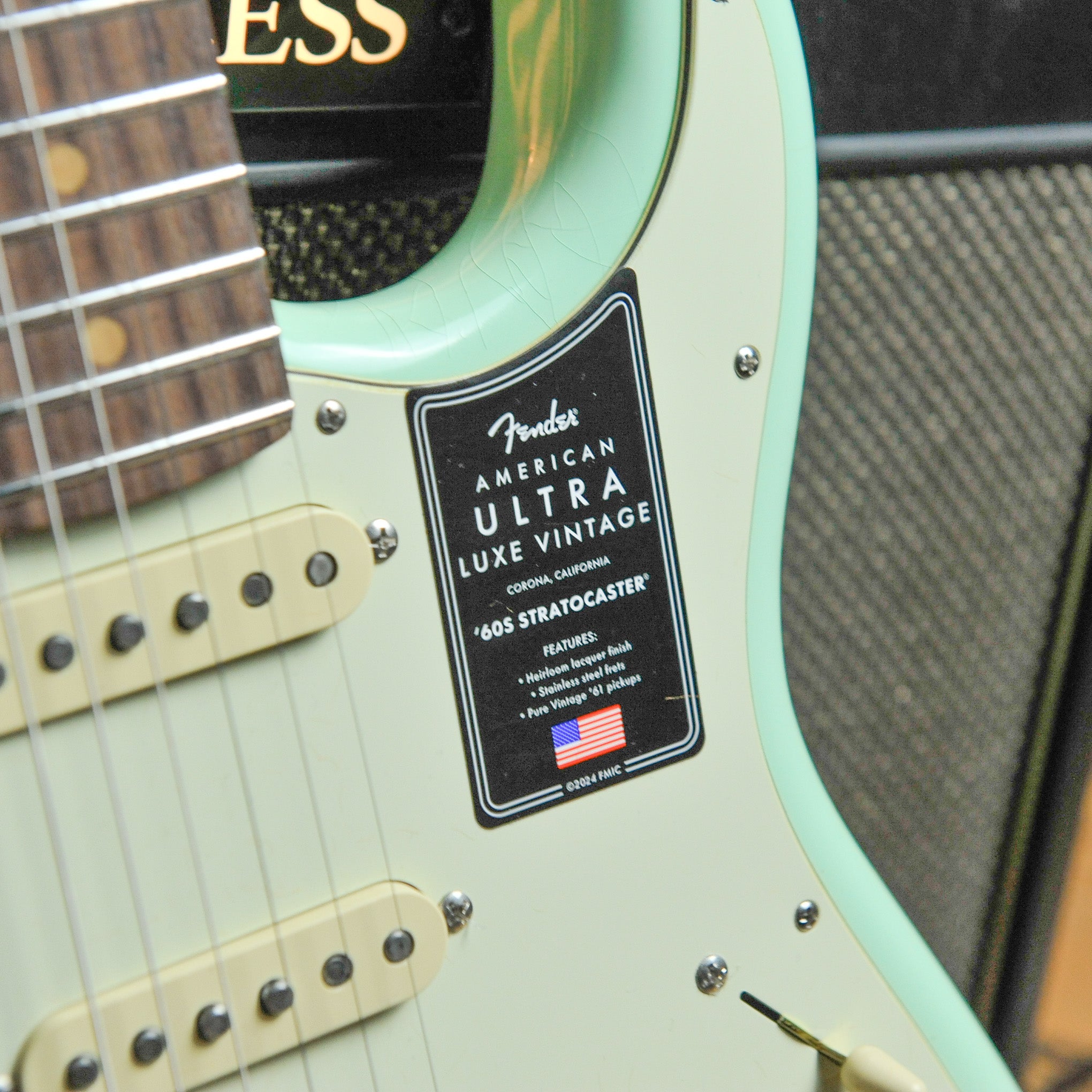 Fender American Ultra Luxe Vintage '60s Stratocaster®, Rosewood Fingerboard, Surf Green