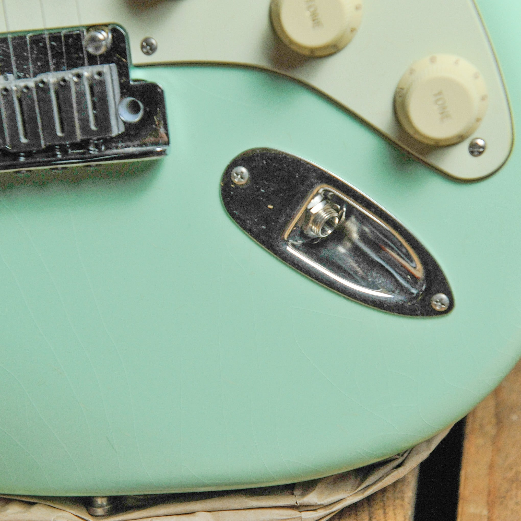 Fender American Ultra Luxe Vintage '60s Stratocaster®, Rosewood Fingerboard, Surf Green