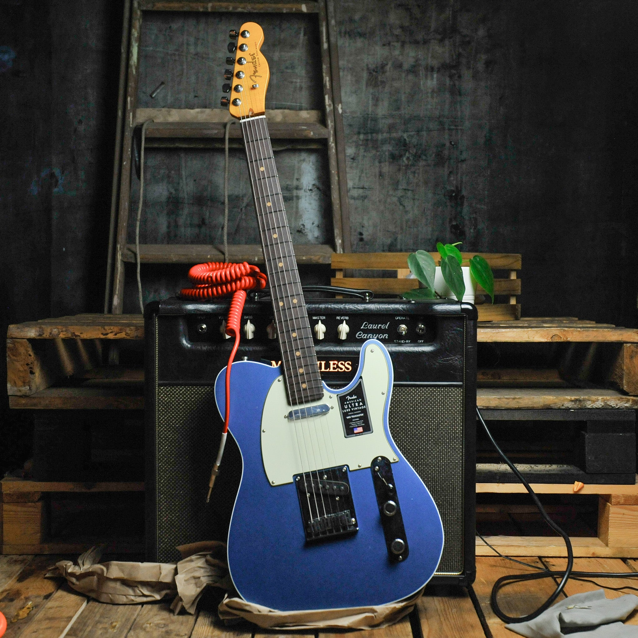Fender American Ultra Luxe Vintage '60s Telecaster® Custom, Rosewood Fingerboard, Lake Placid Blue