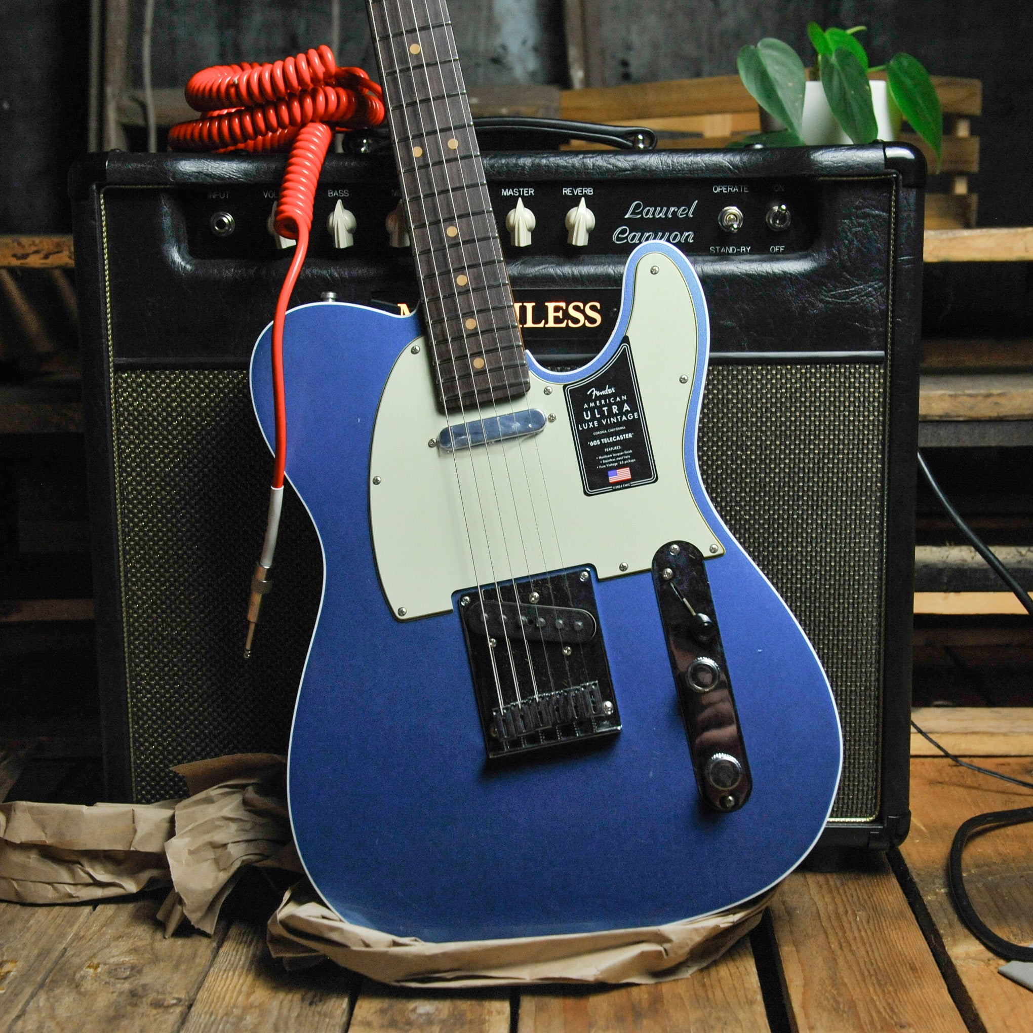 Fender American Ultra Luxe Vintage '60s Telecaster® Custom, Rosewood Fingerboard, Lake Placid Blue