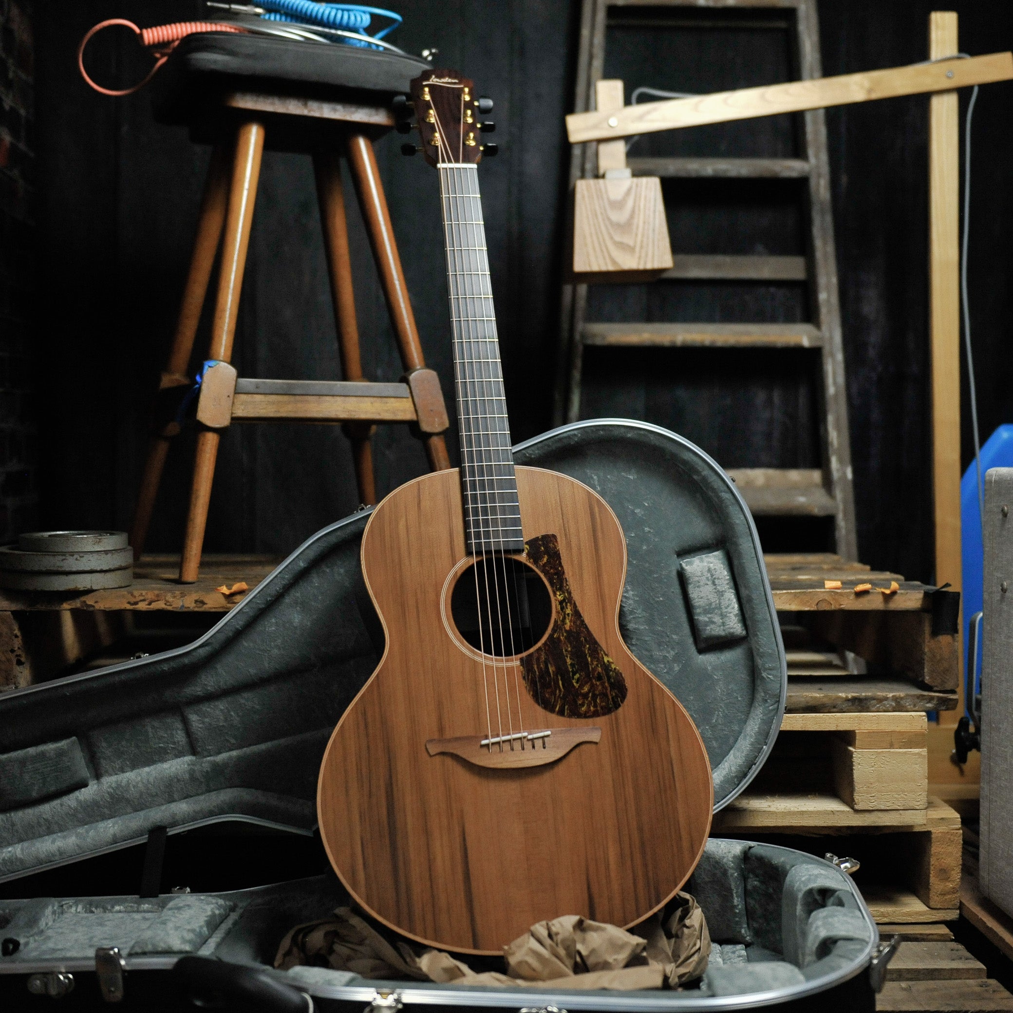 Lowden F-10 Original Series Indian Rosewood & Cedar Acoustic Guitar