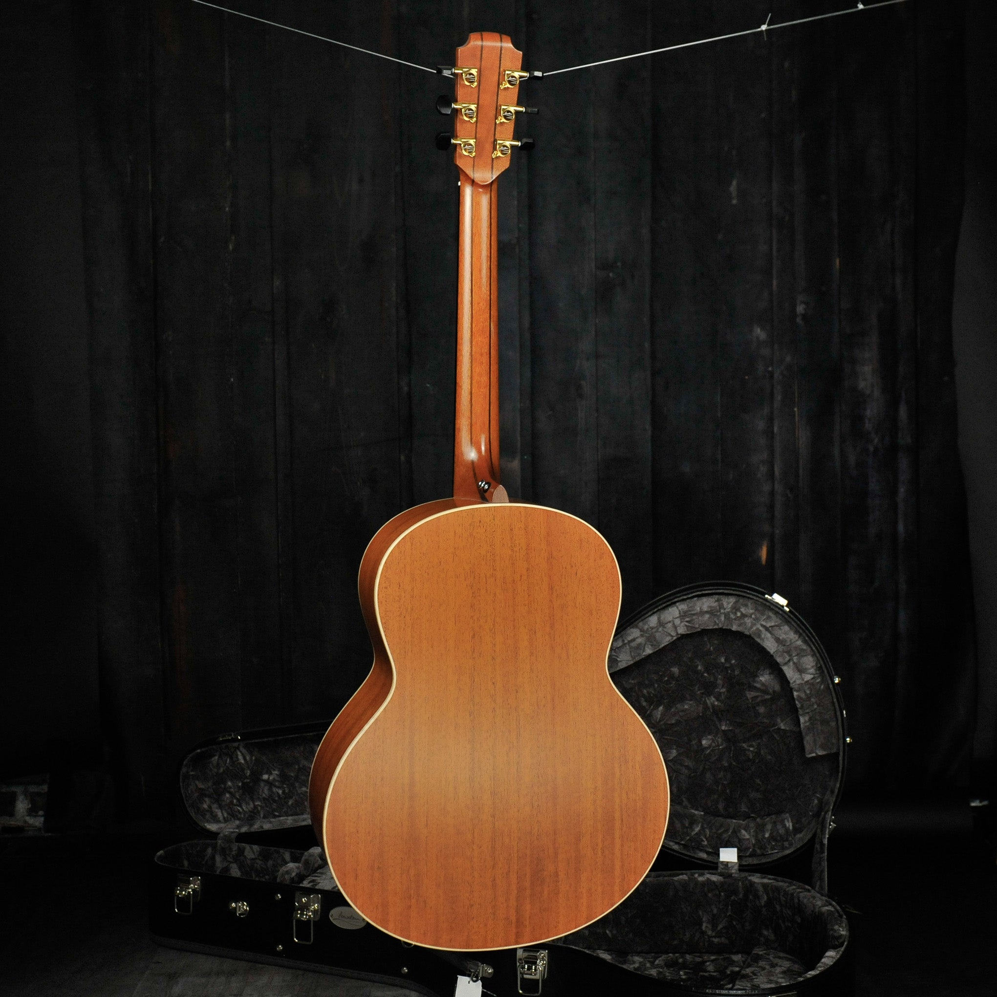 Lowden F-22 Mahogany Cedar