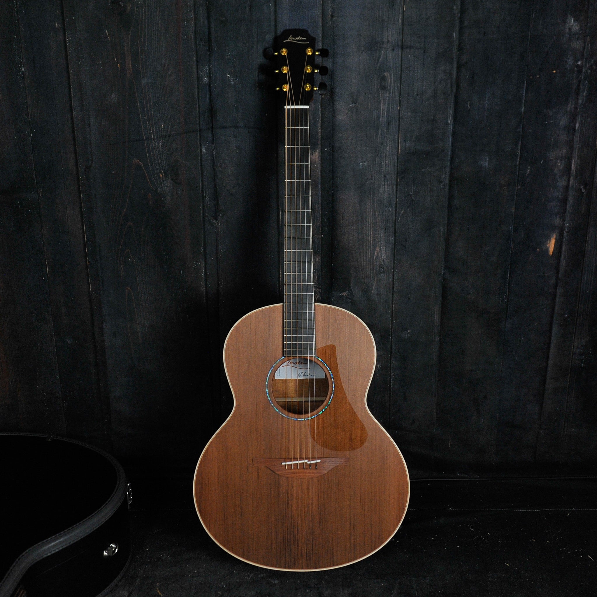 Lowden F-35 Tasmanian Blackwood & Redwood