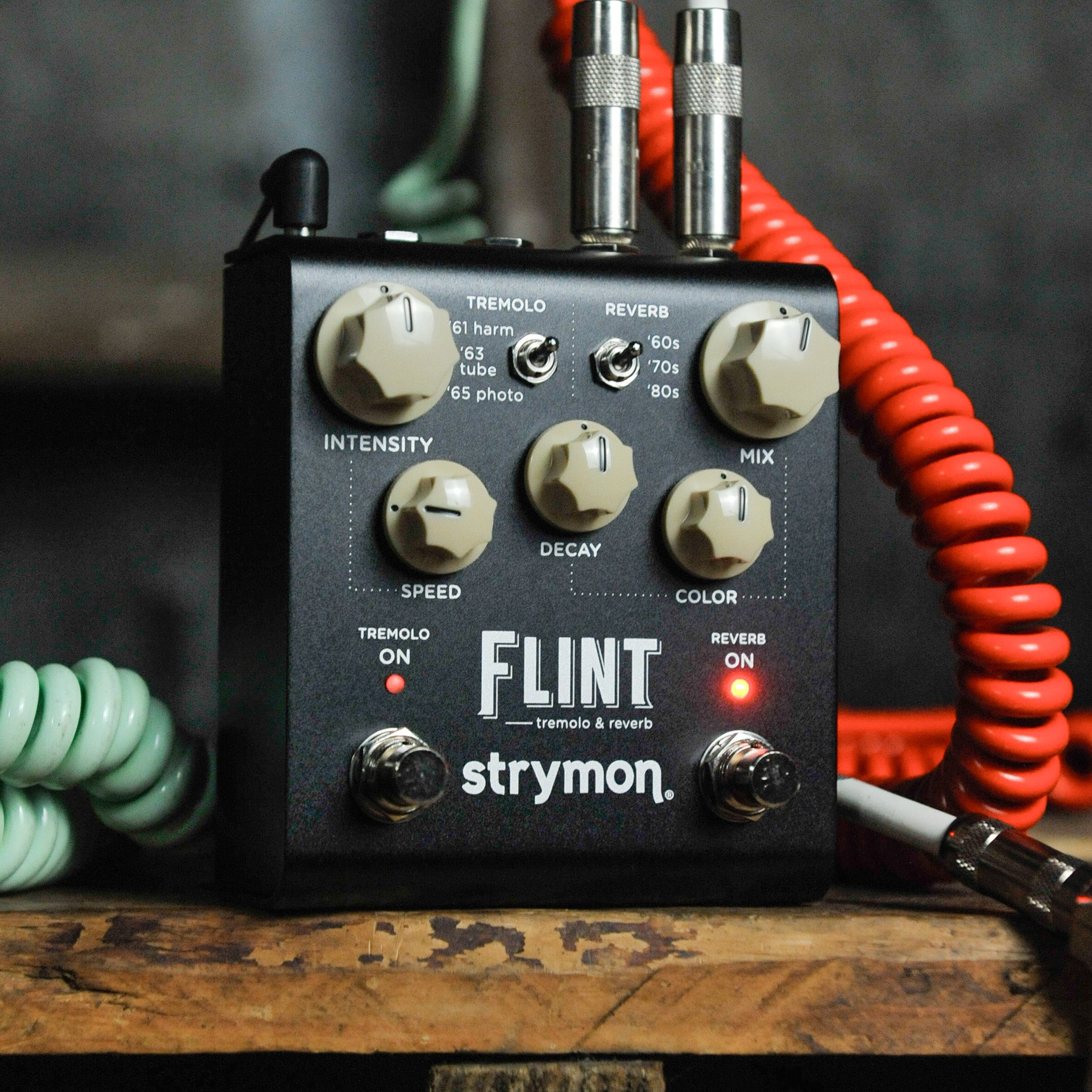 Strymon Flint V2 Tremolo & Reverb
