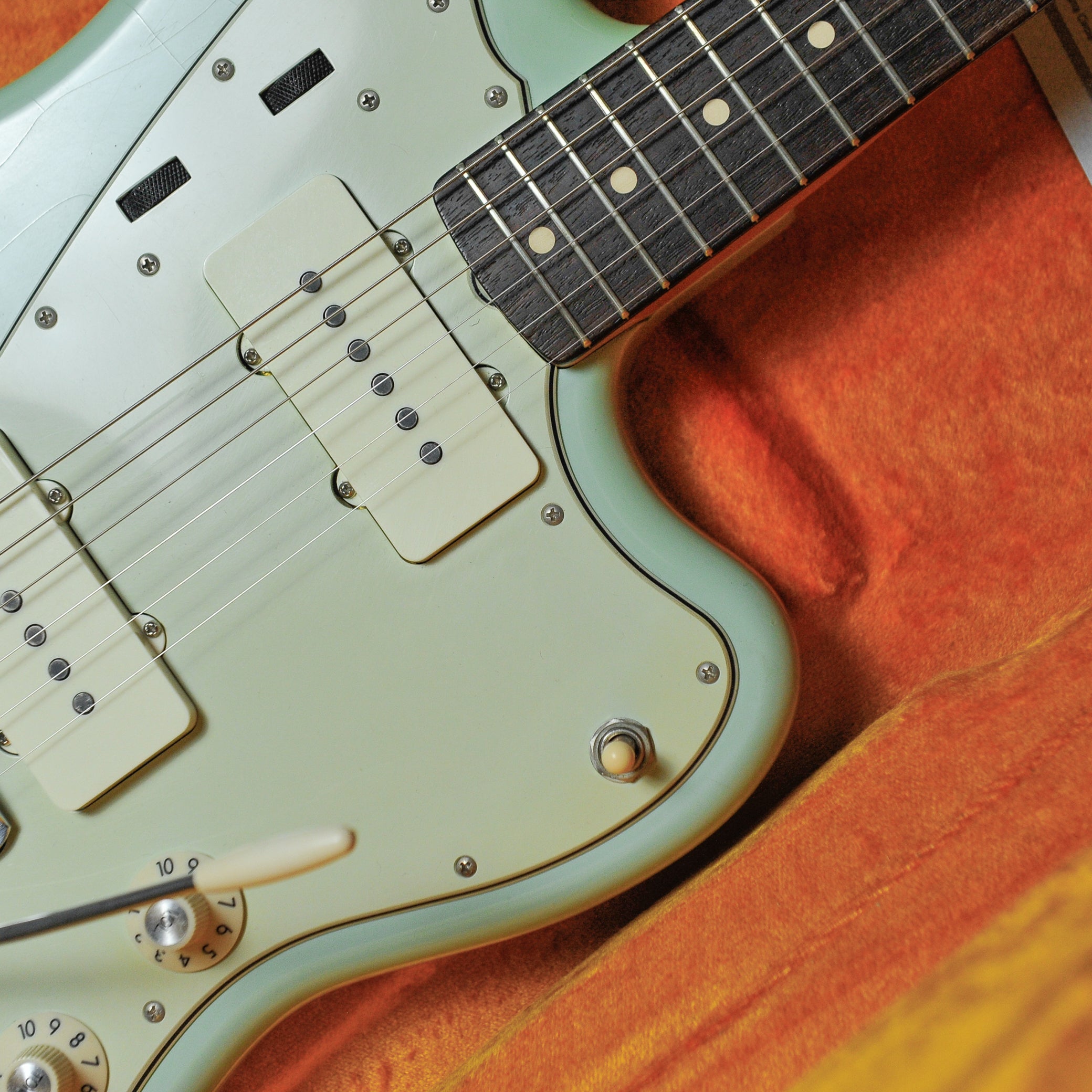 Fender Custom Shop 1964 Closet Classic Jazzmaster - Sonic Blue w/Case - Used