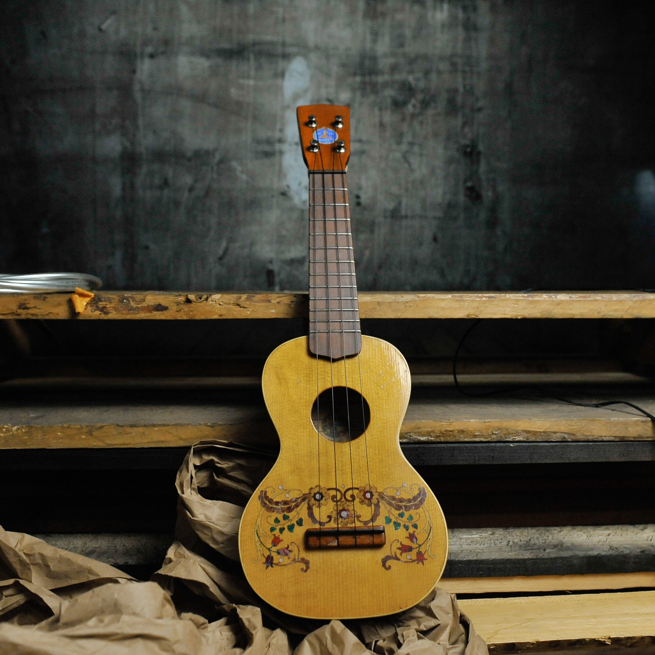 Wandering Boy Soprano Ukulele #2 Green Floral w/Case