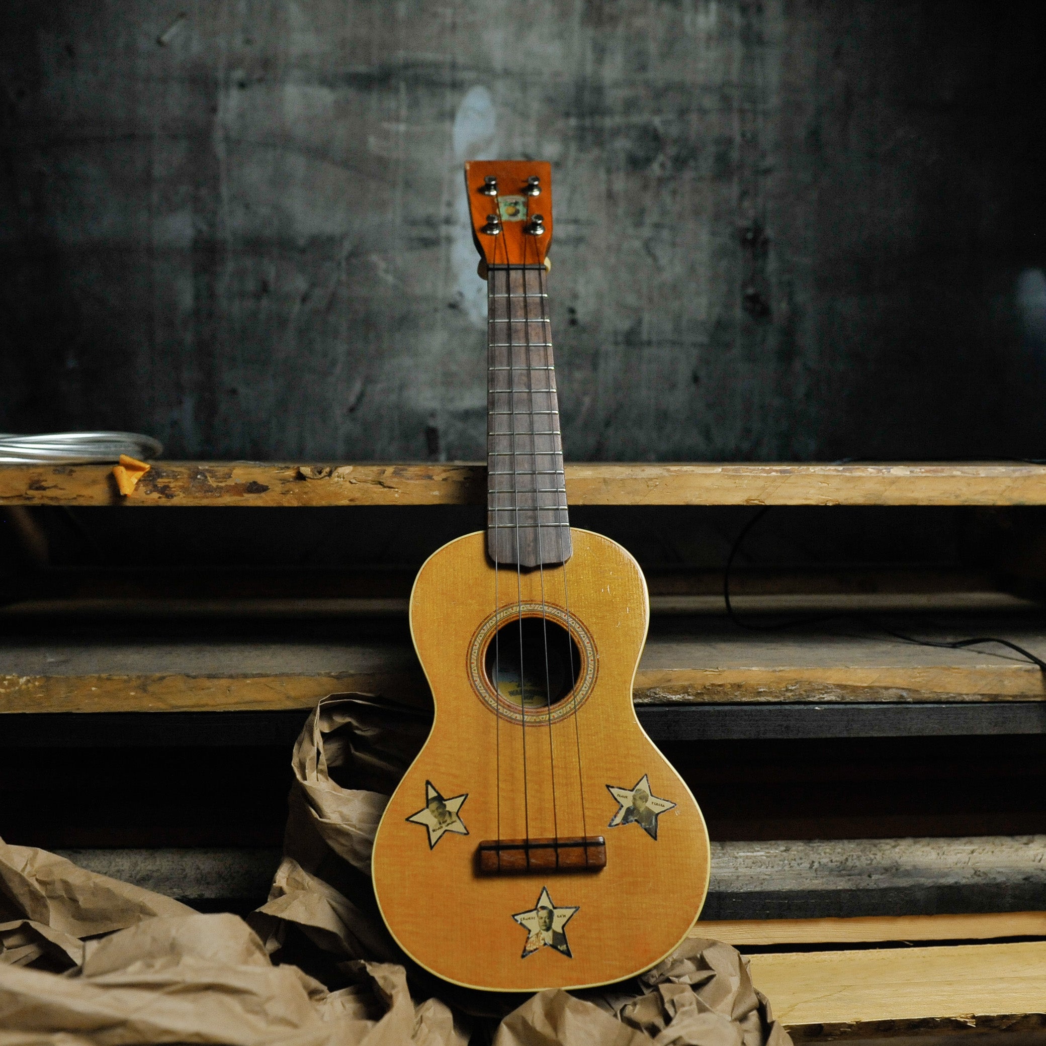 Wandering Boy Soprano Ukulele #4 Stars w/Case