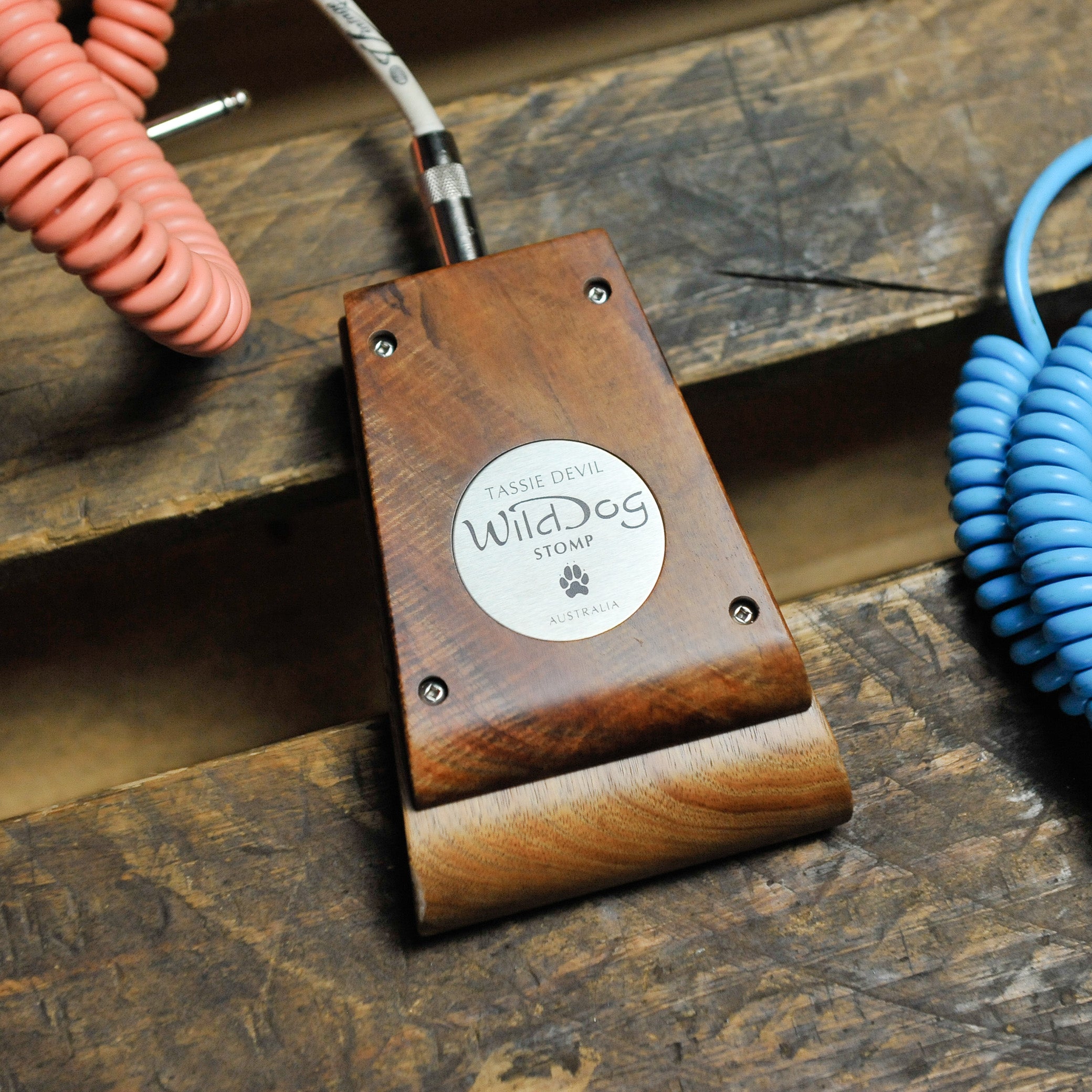 Wild Dog Tassie Devil Stomp Box Tasmanian Blackwood Pro Series