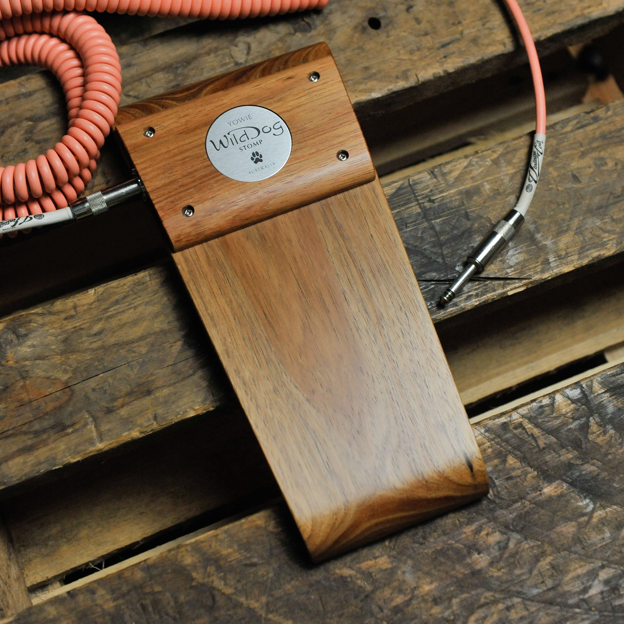 Wild Dog Yowie Stomp Box-Deluxe Timbers