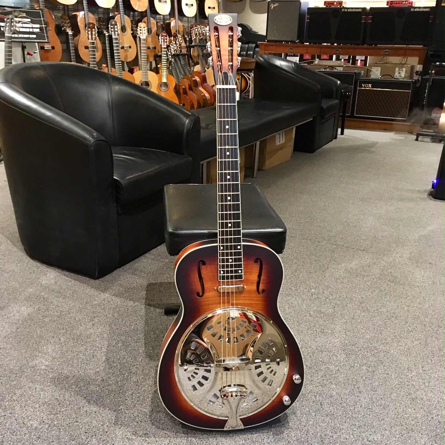 Bourbon Street BSR-1C-W Single Cone Wood Body Resonator