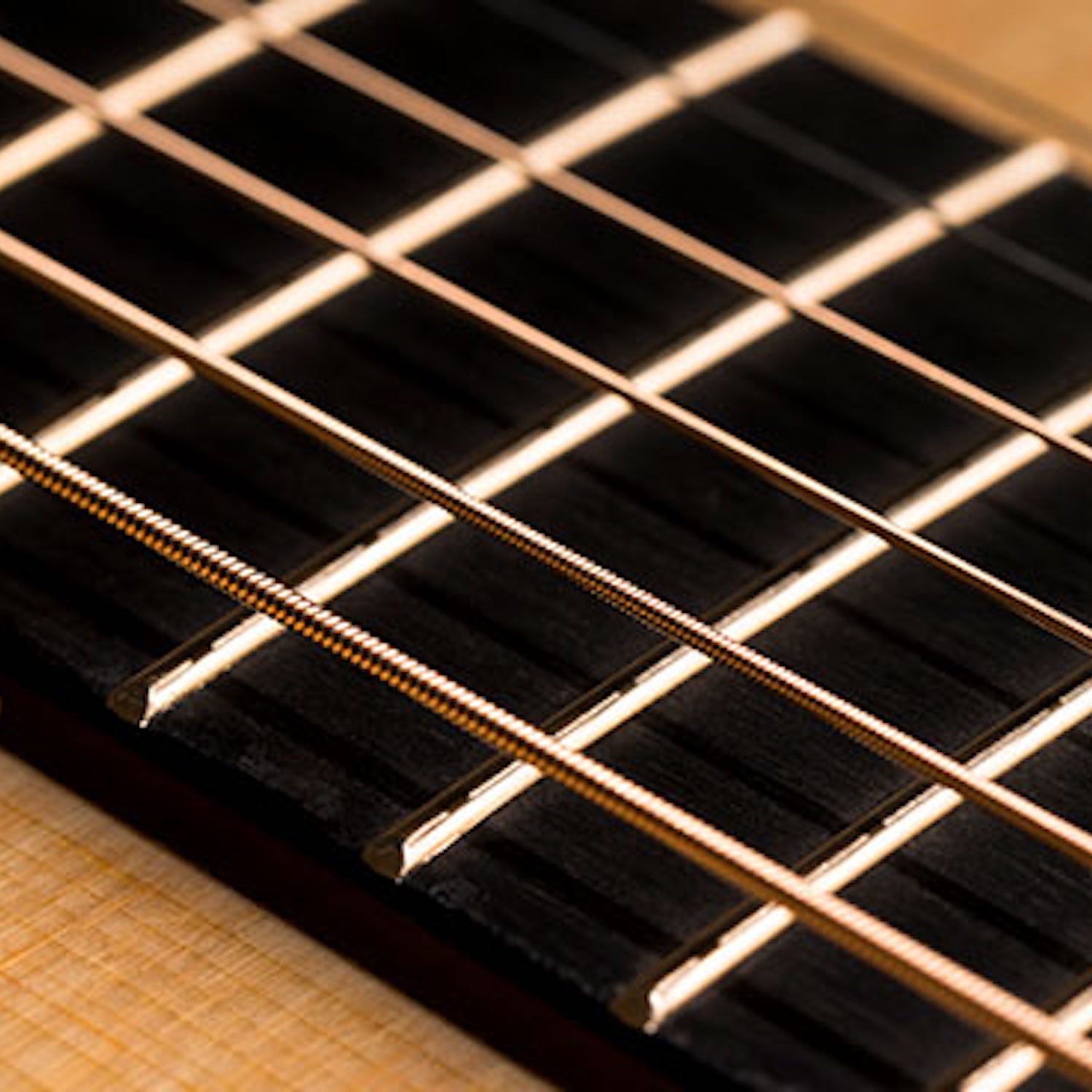 Martin 00028MD Modern Deluxe Series Auditorium Acoustic Guitar