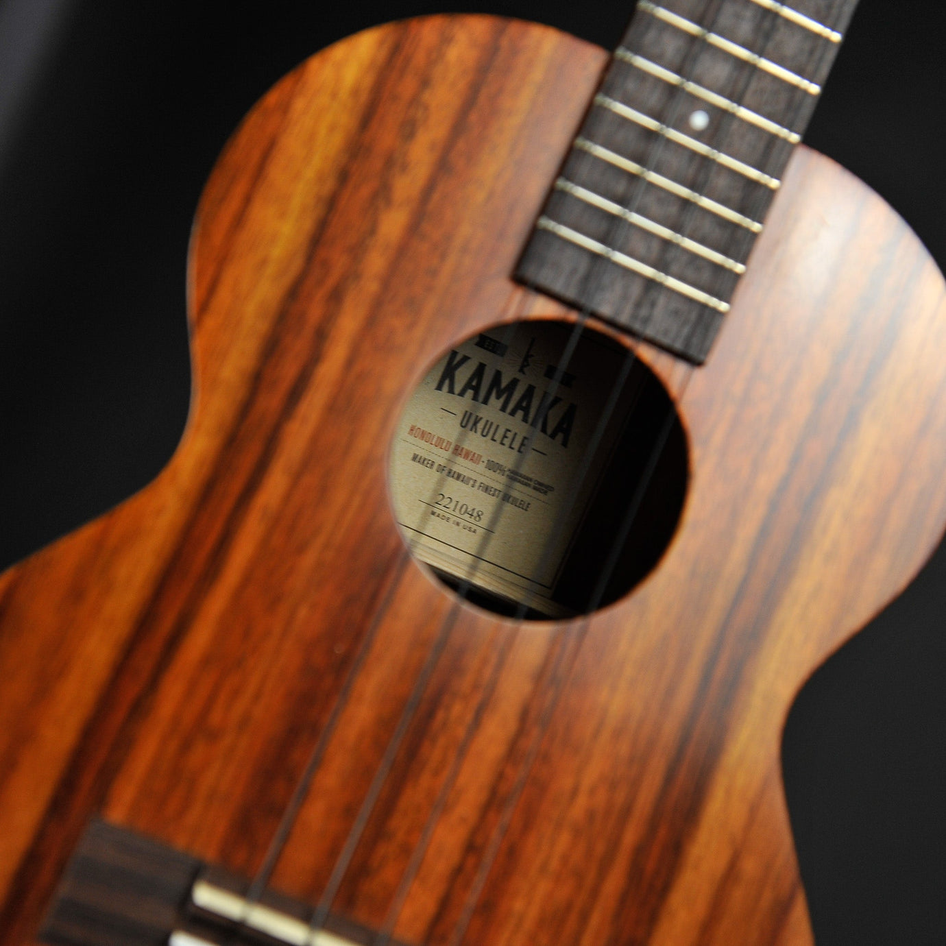 Kamaka Ukuleles