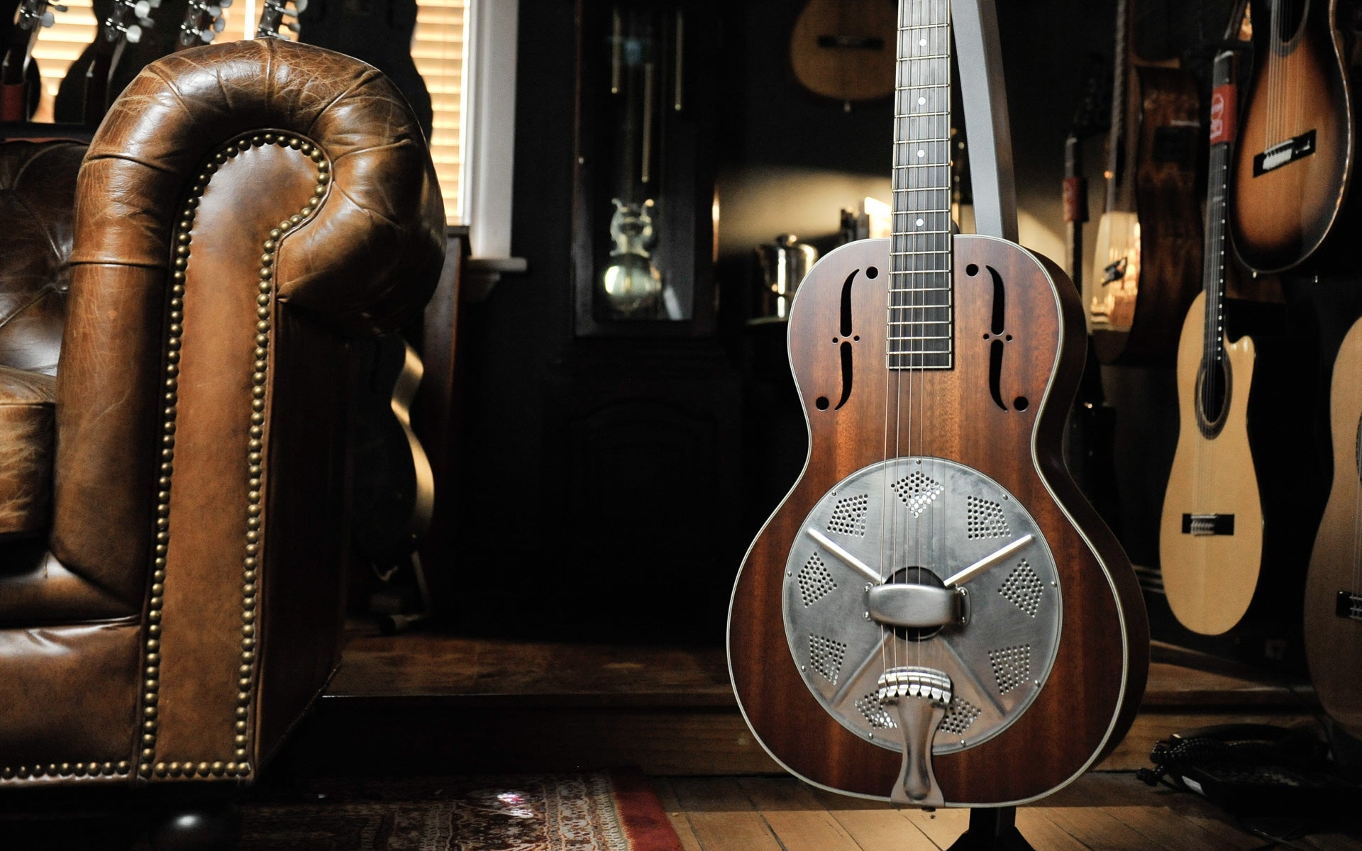 All Instruments, Acoustic, Electric & Classical Guitars, Amps and Effect Pedals