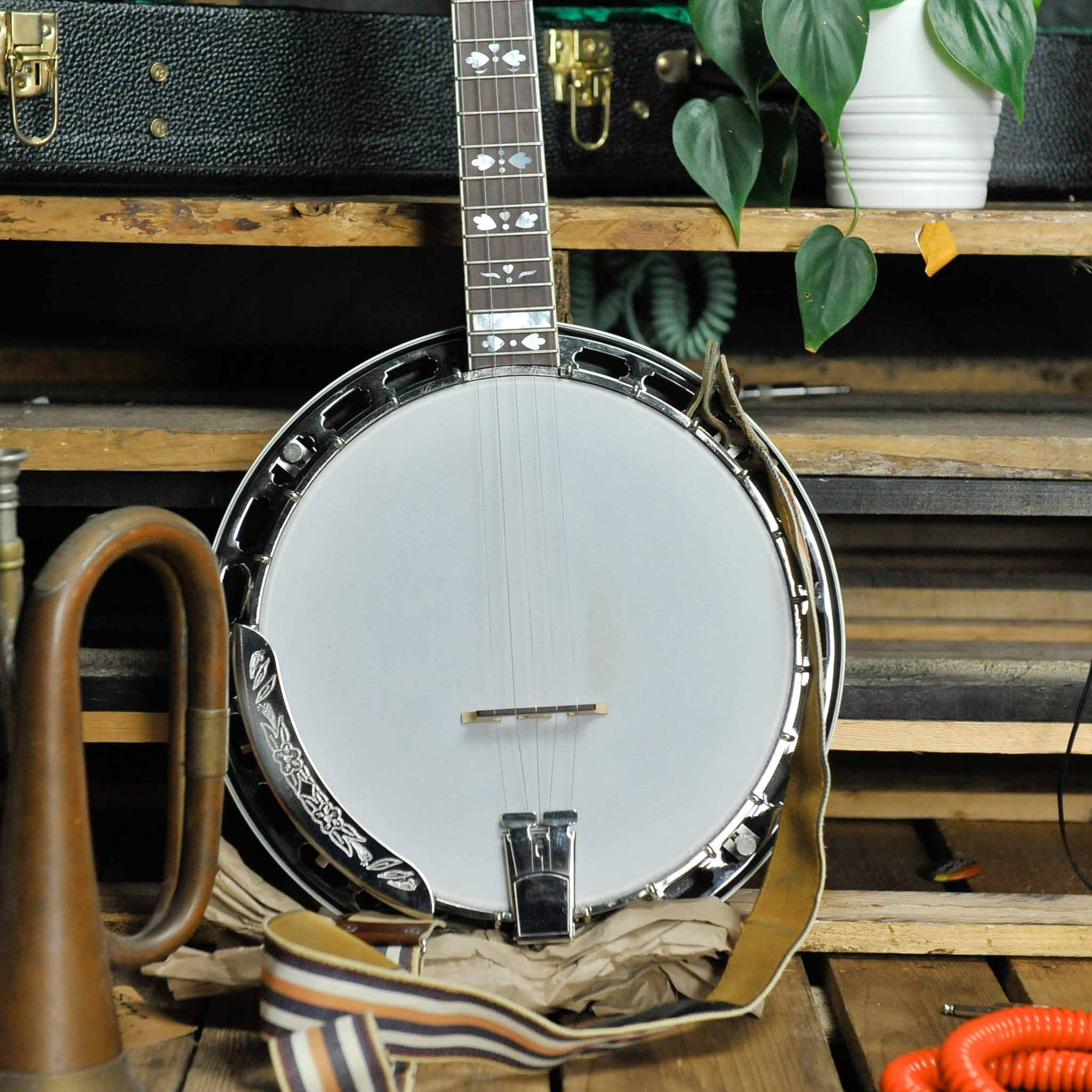 Folk Sale