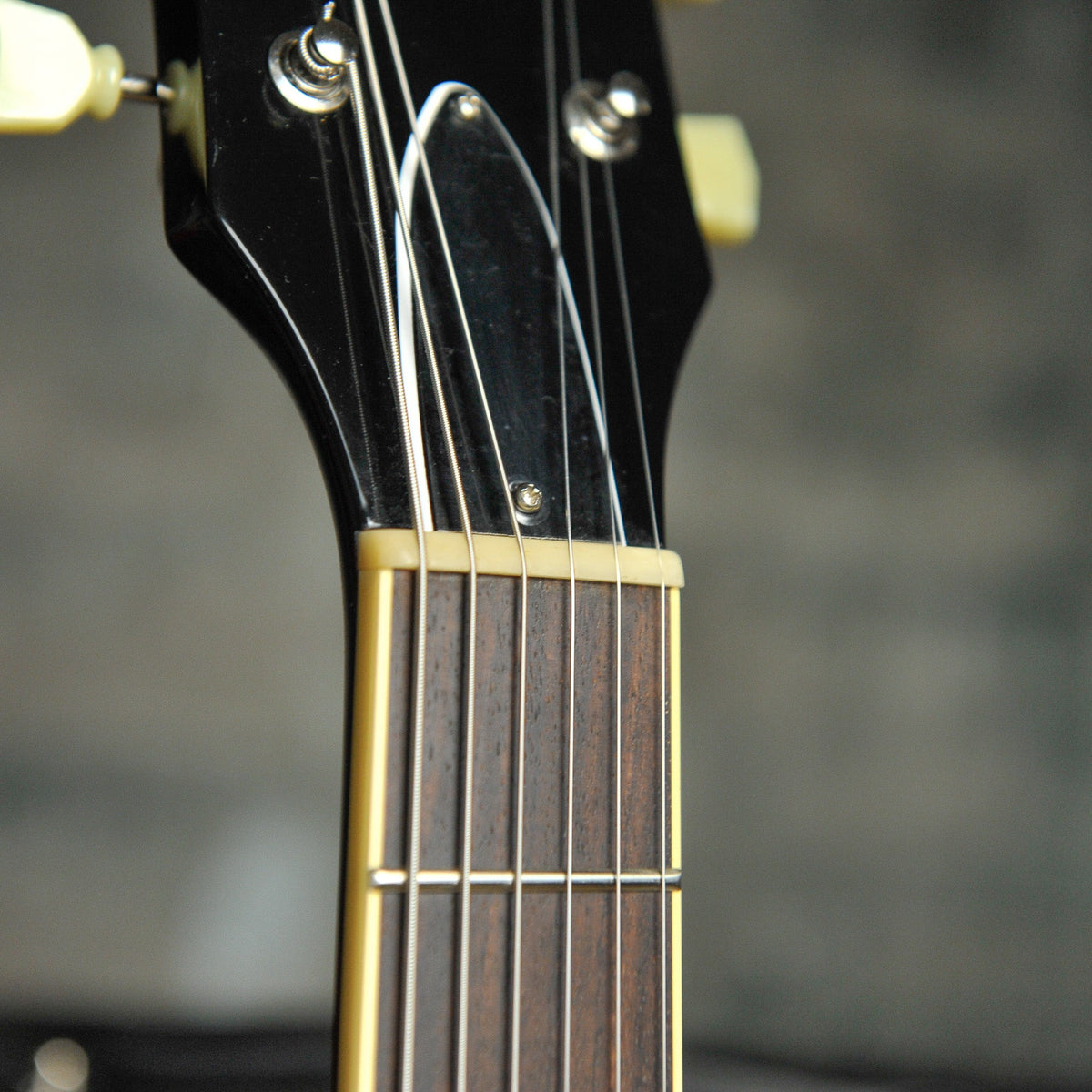 Guitar Nuts
