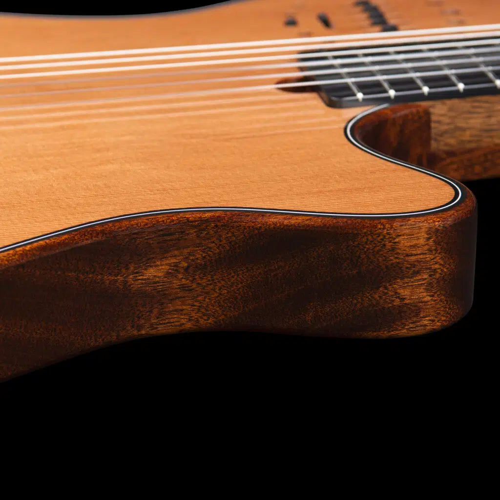 Godin Multiac Mundial Grand Concert Mahogany Deluxe Classical Guitar w/Bag