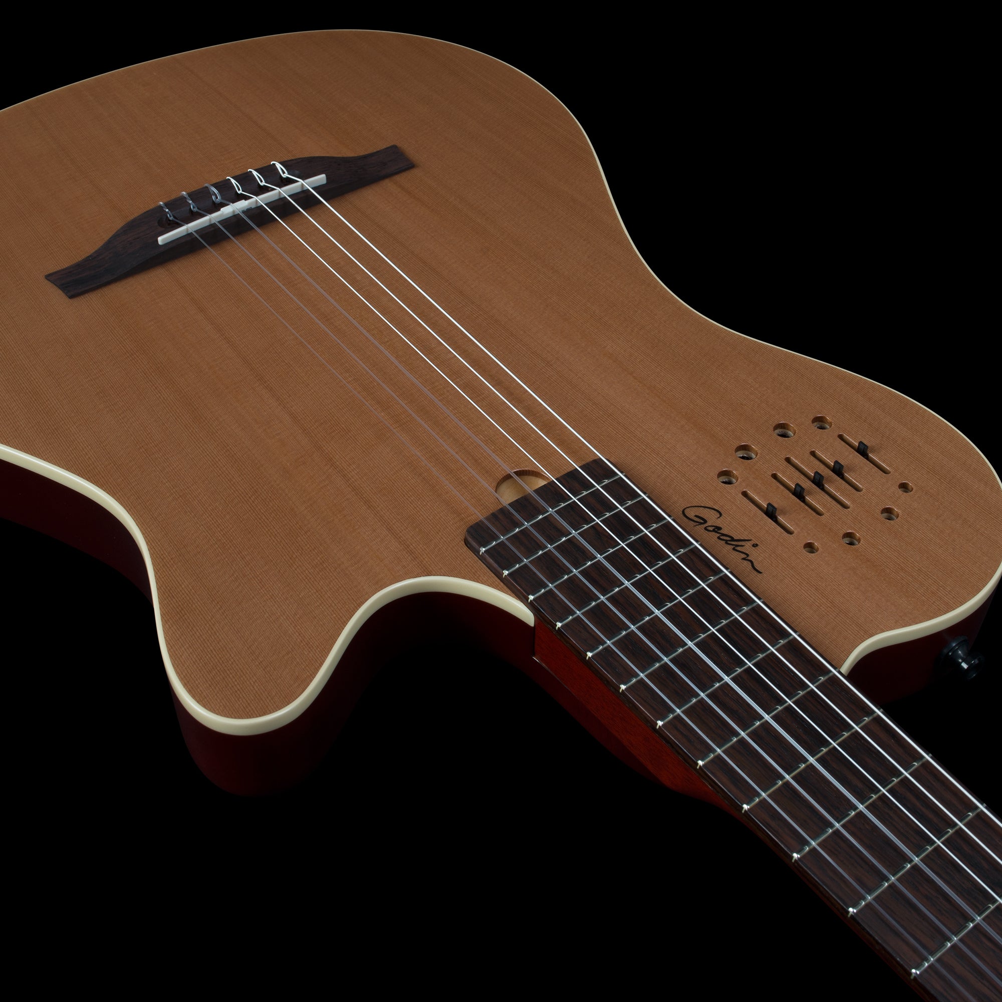 Godin Multiac Grand Concert Encore Natural SG Classical Guitar w/Bag