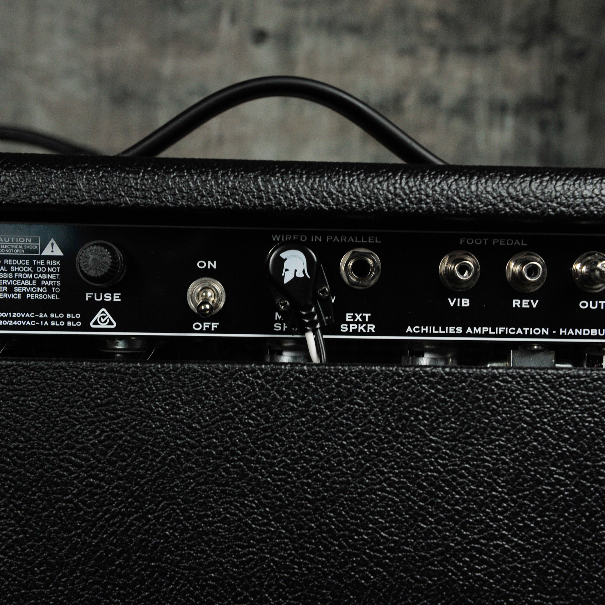 Achillies Zephyr 15 1 x 10 Combo Black Tolex