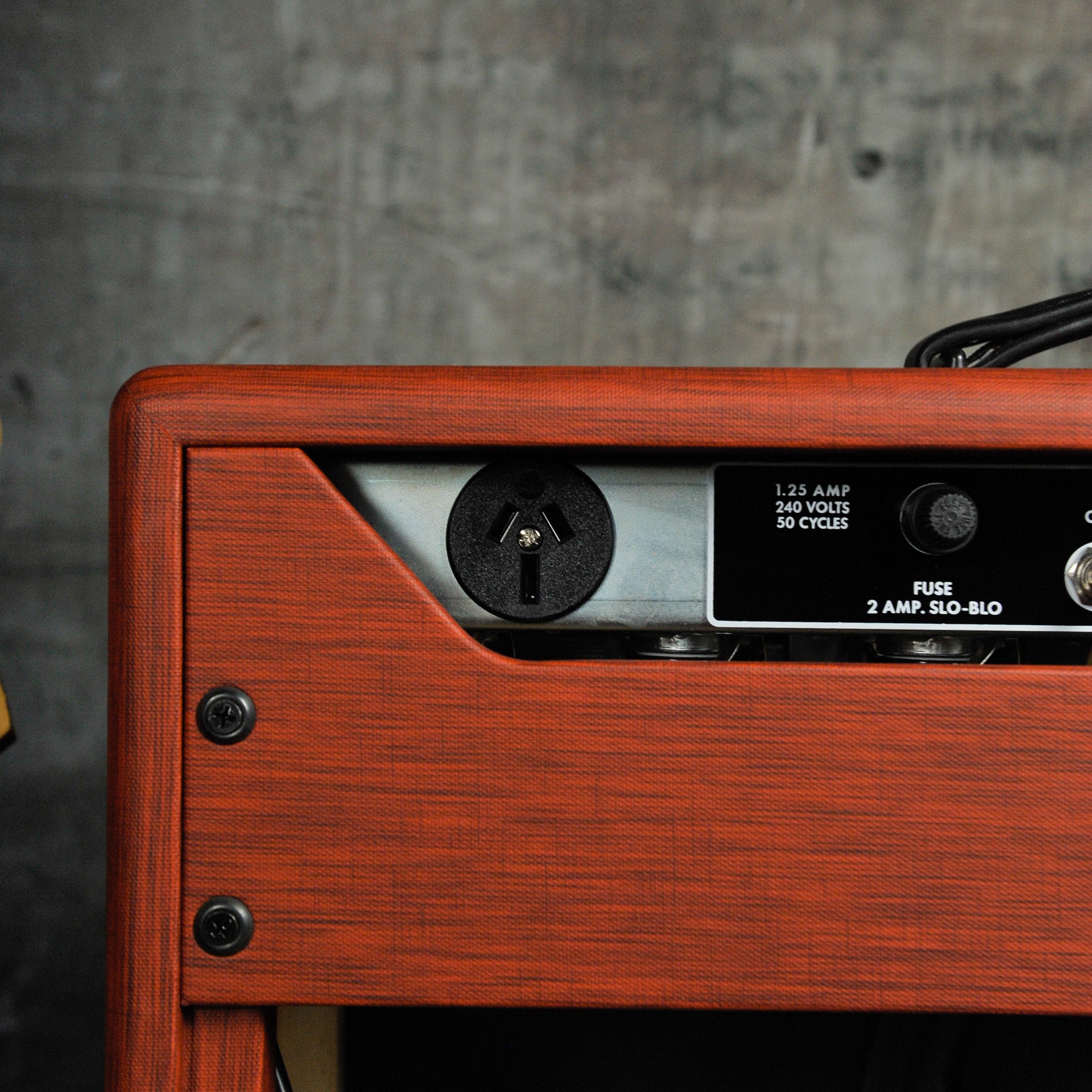 Achillies Zephyr 35 Fire Brick Red 2x10