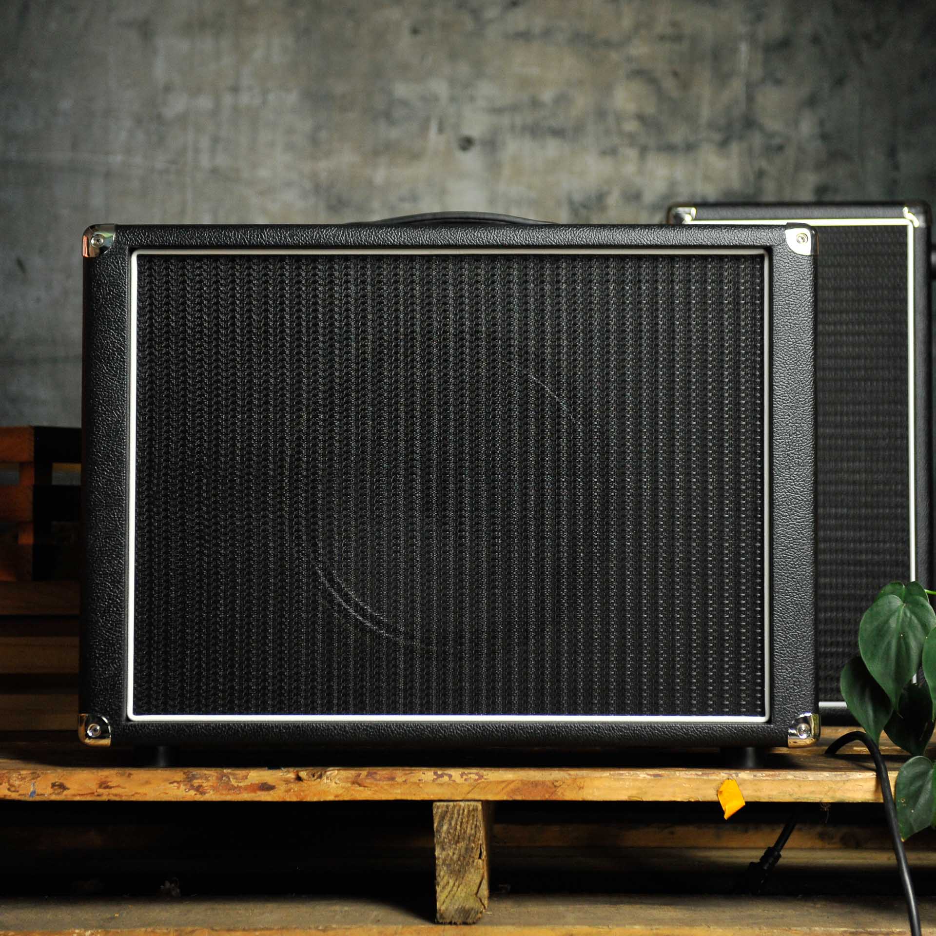 Amplified Nation 112 Speaker Cabinet Black Tolex Black Grill Celestion G12-65