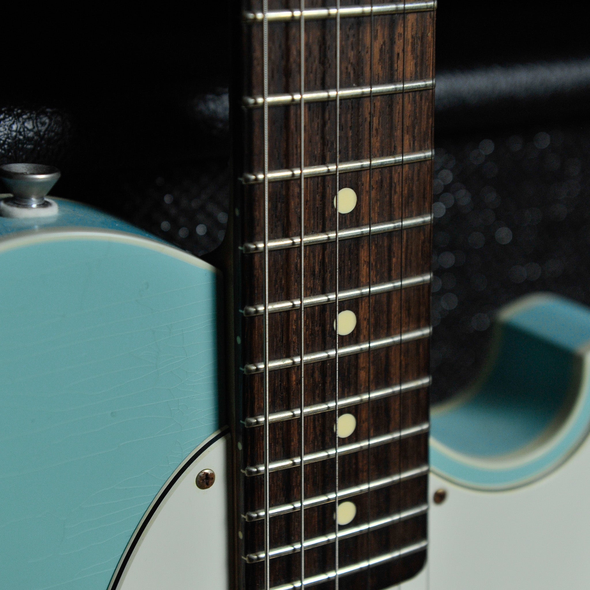 Seth Baccus Shoreline T Aged Sonic Blue Double Binding - Master Grade RW Neck, Parchment Plate