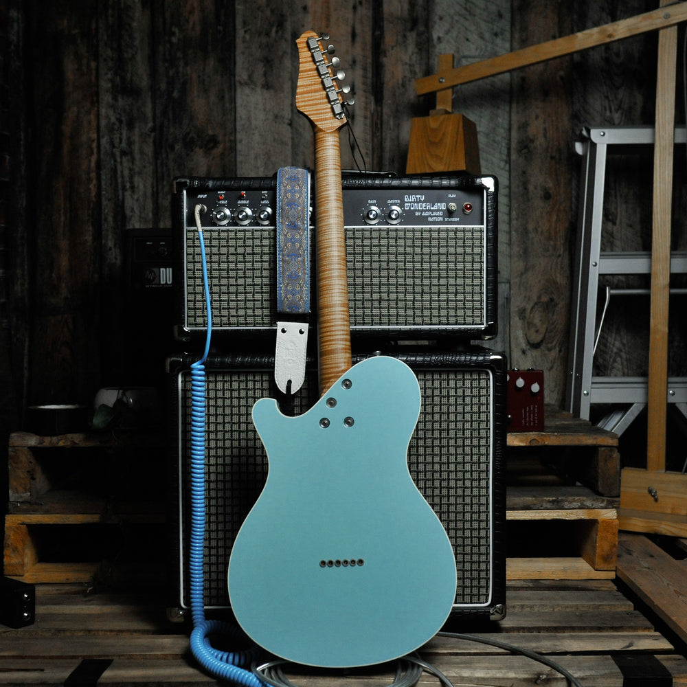 Seth Baccus Shoreline T Aged Sonic Blue Double Binding - Master Grade RW Neck, Parchment Plate