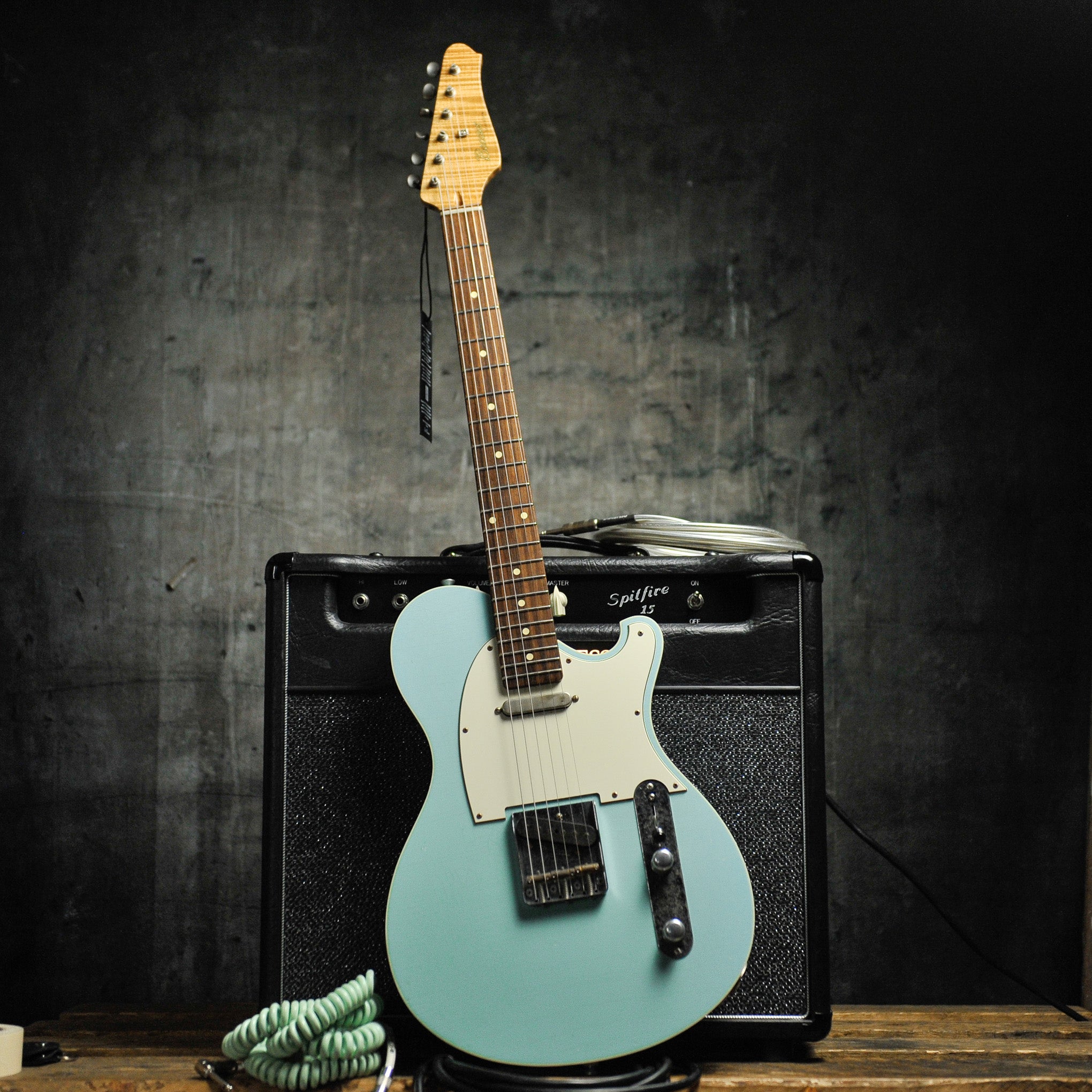 Seth Baccus Shoreline T Aged Sonic Blue Double Binding - Master Grade RW Neck, Parchment Plate