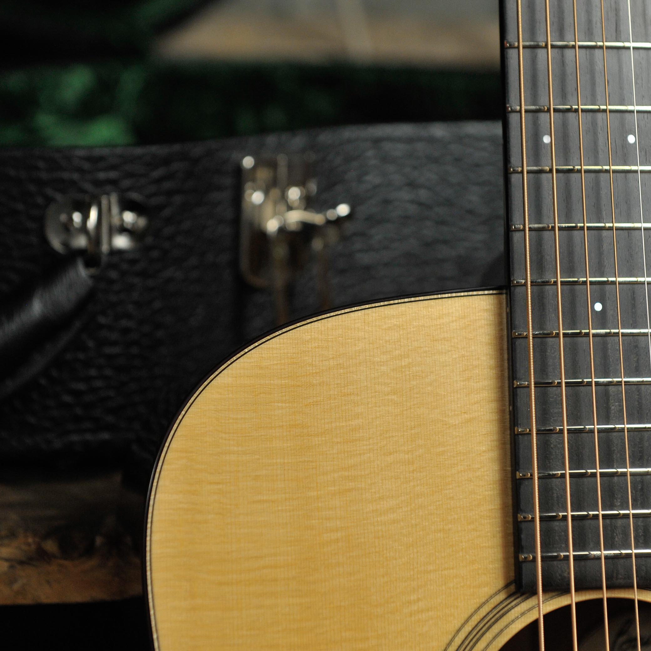 Bourgeois Professional Series D Country Boy Mahogany Spruce #10981