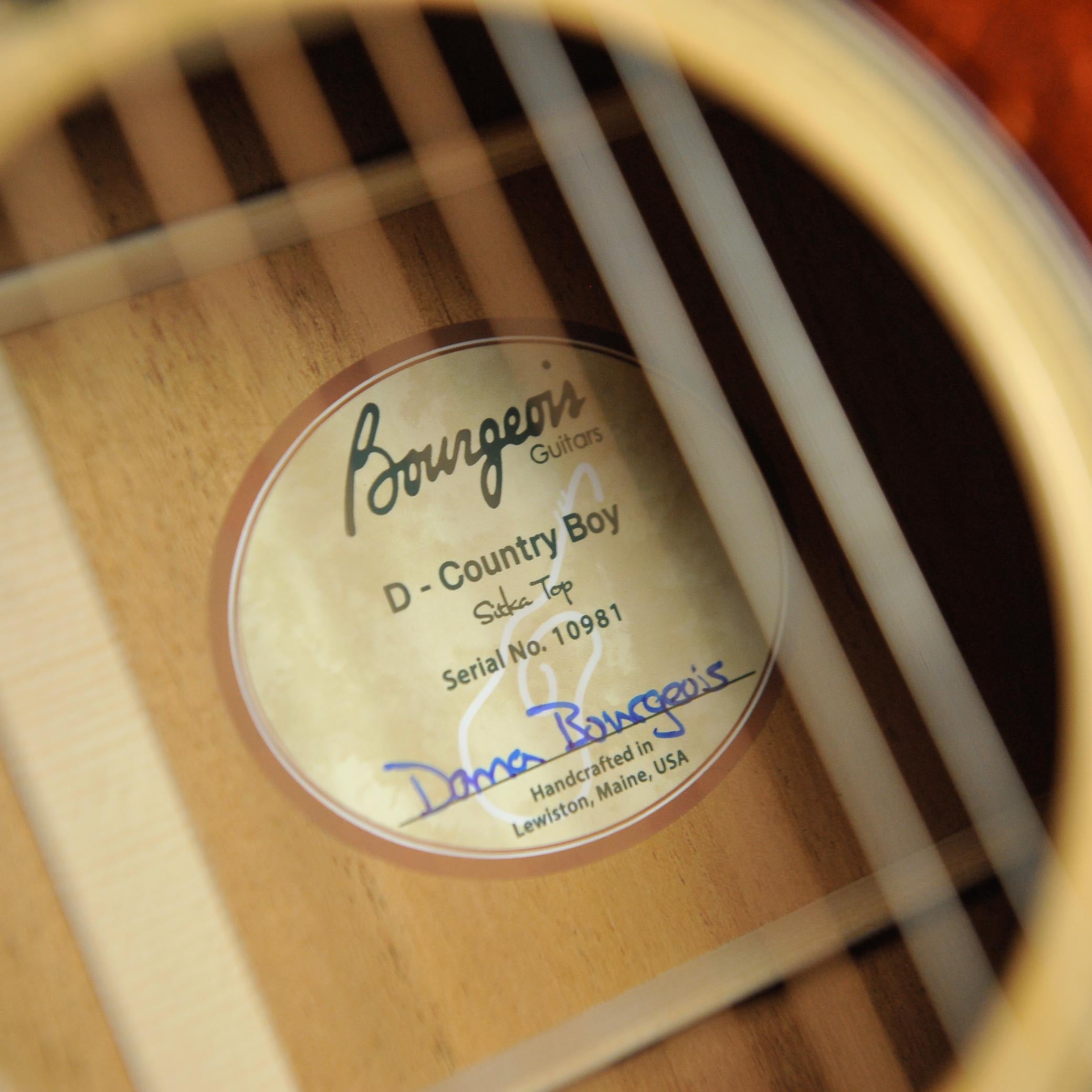 Bourgeois Professional Series D Country Boy Mahogany Spruce #10981