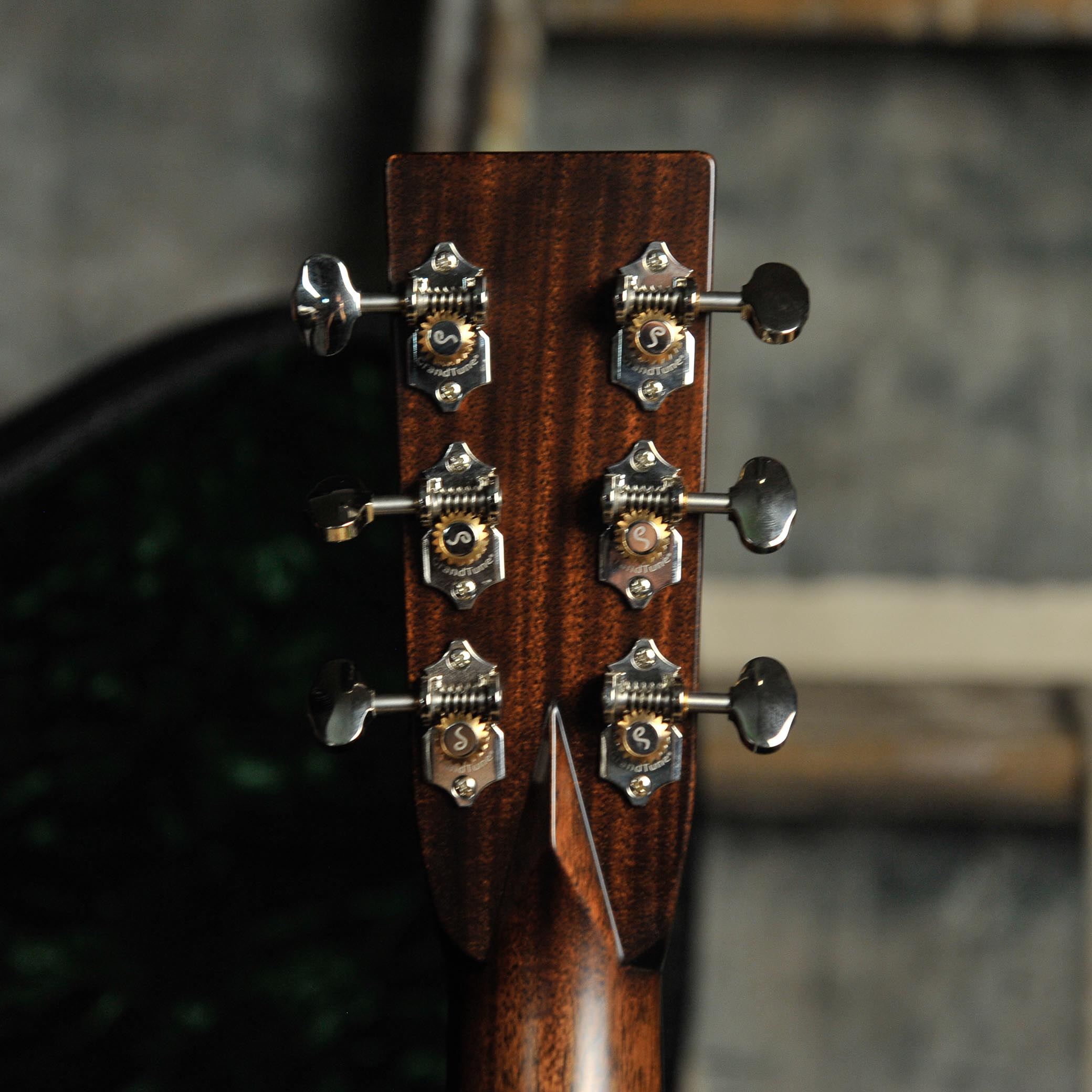 Bourgeois Professional Series D Country Boy Mahogany Spruce #10981