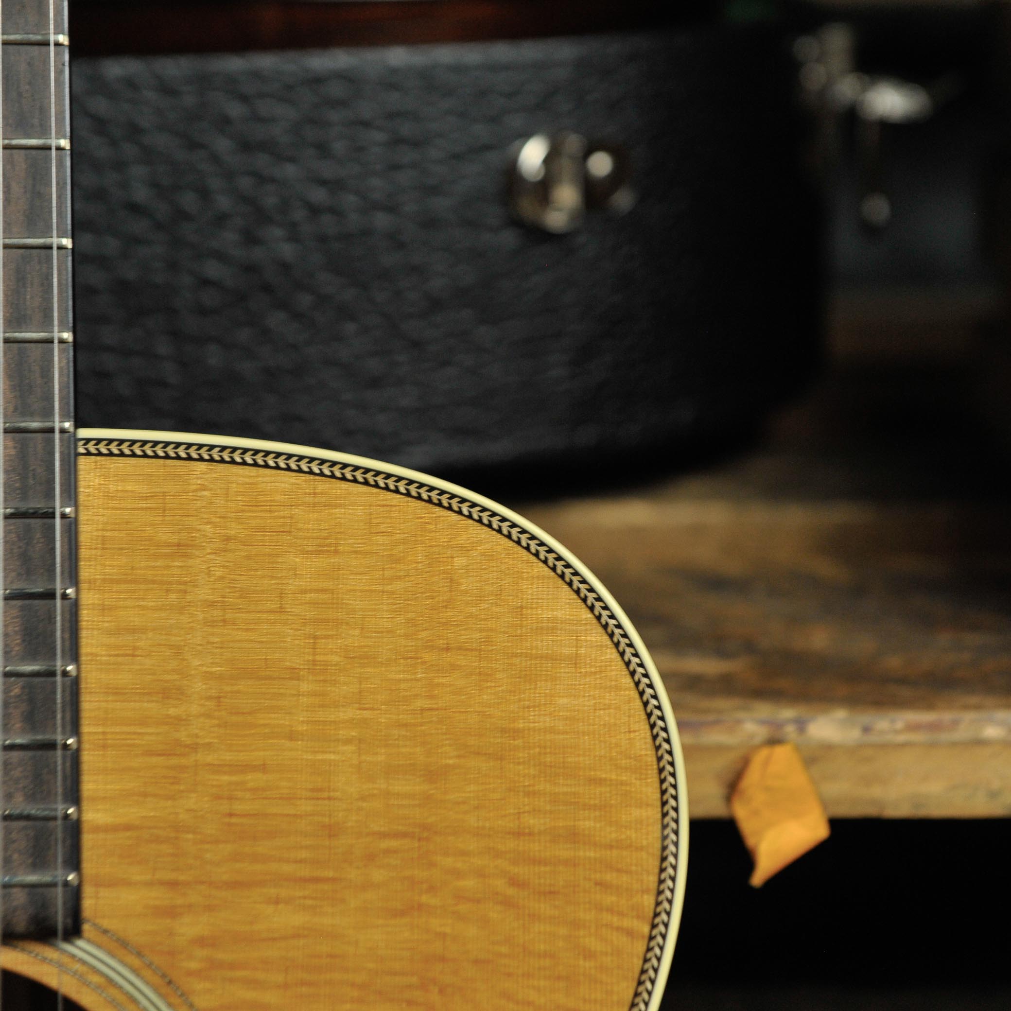 Bourgeois Professional Series Vintage OM Mahogany Sitka Top #10395