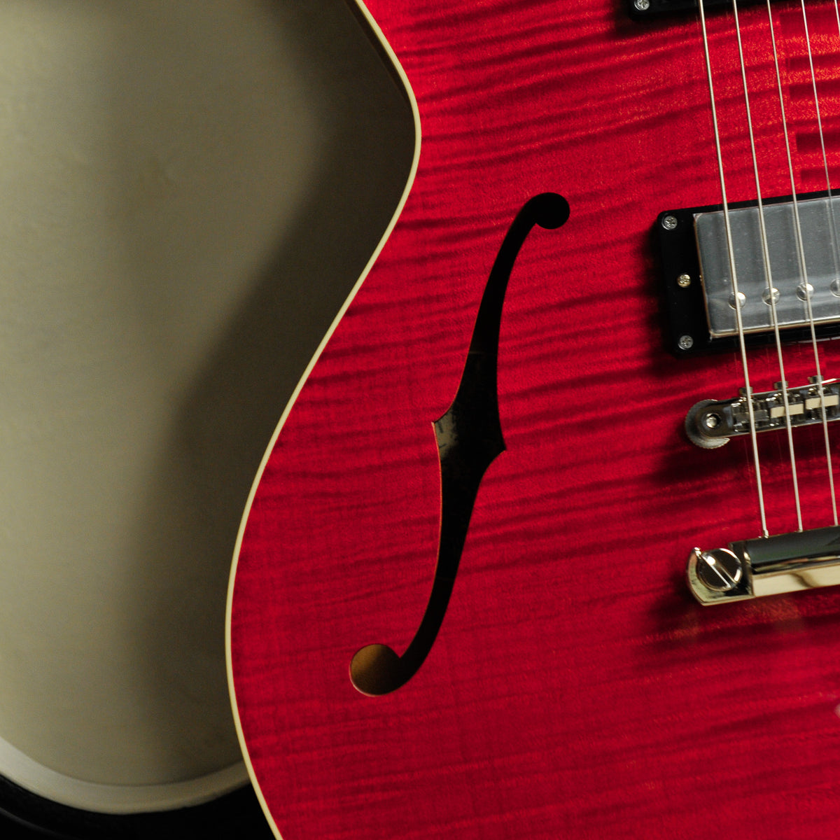 Collings 620 Semi-Hollow Electric Guitar Faded Cherry s#26055