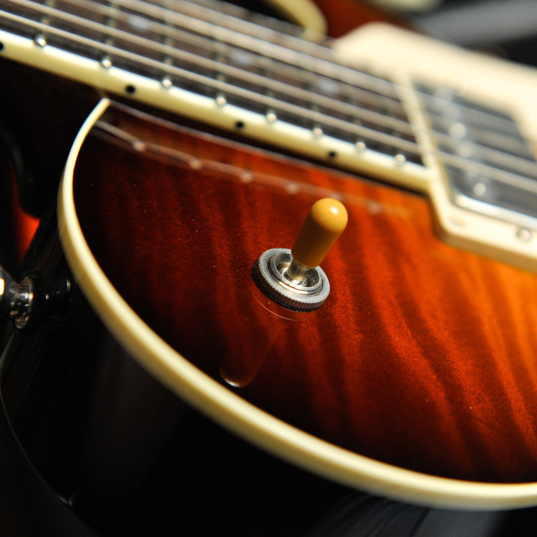 Collings City Limits Tobacco Sunburst Electric Guitar