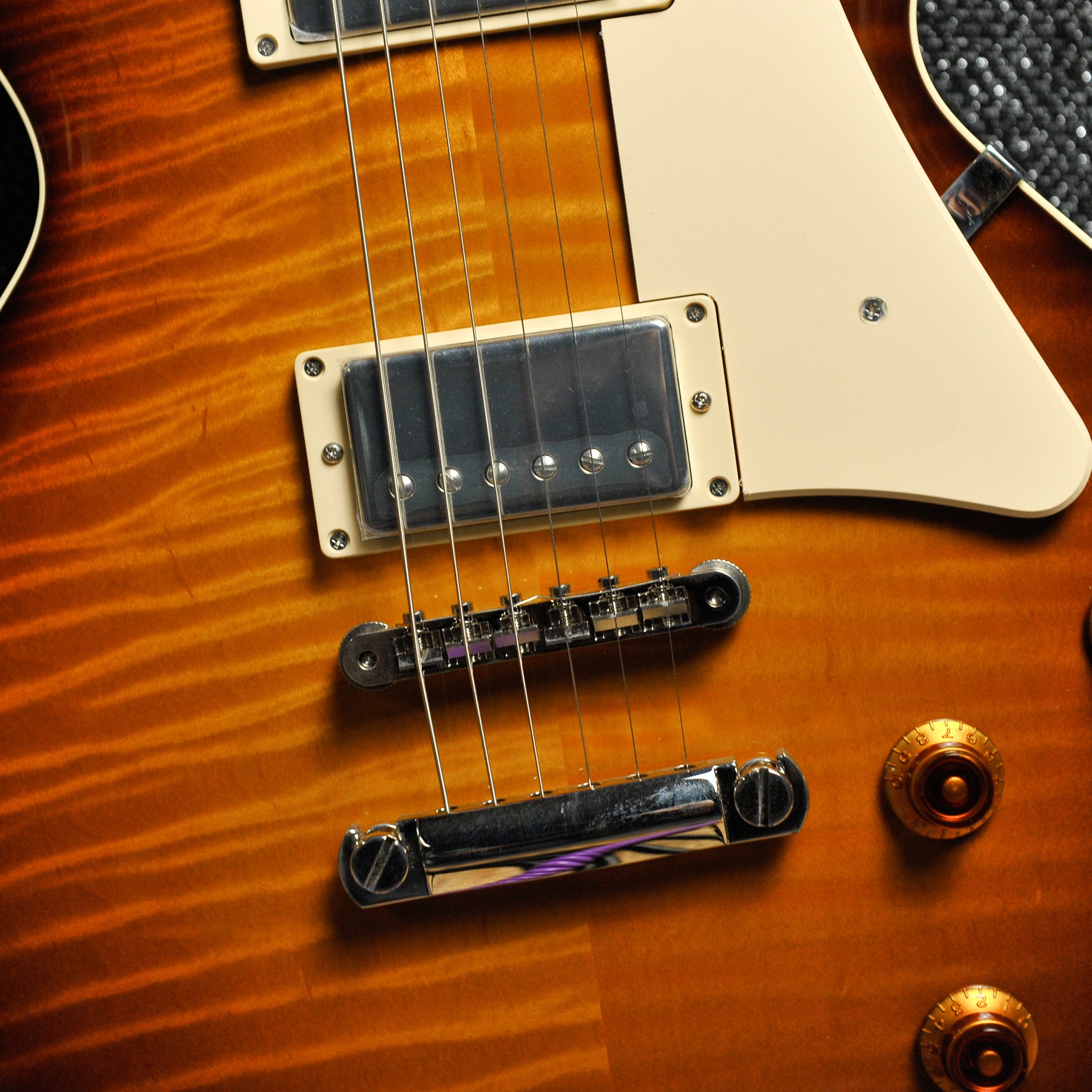 Collings City Limits Tobacco Sunburst Electric Guitar