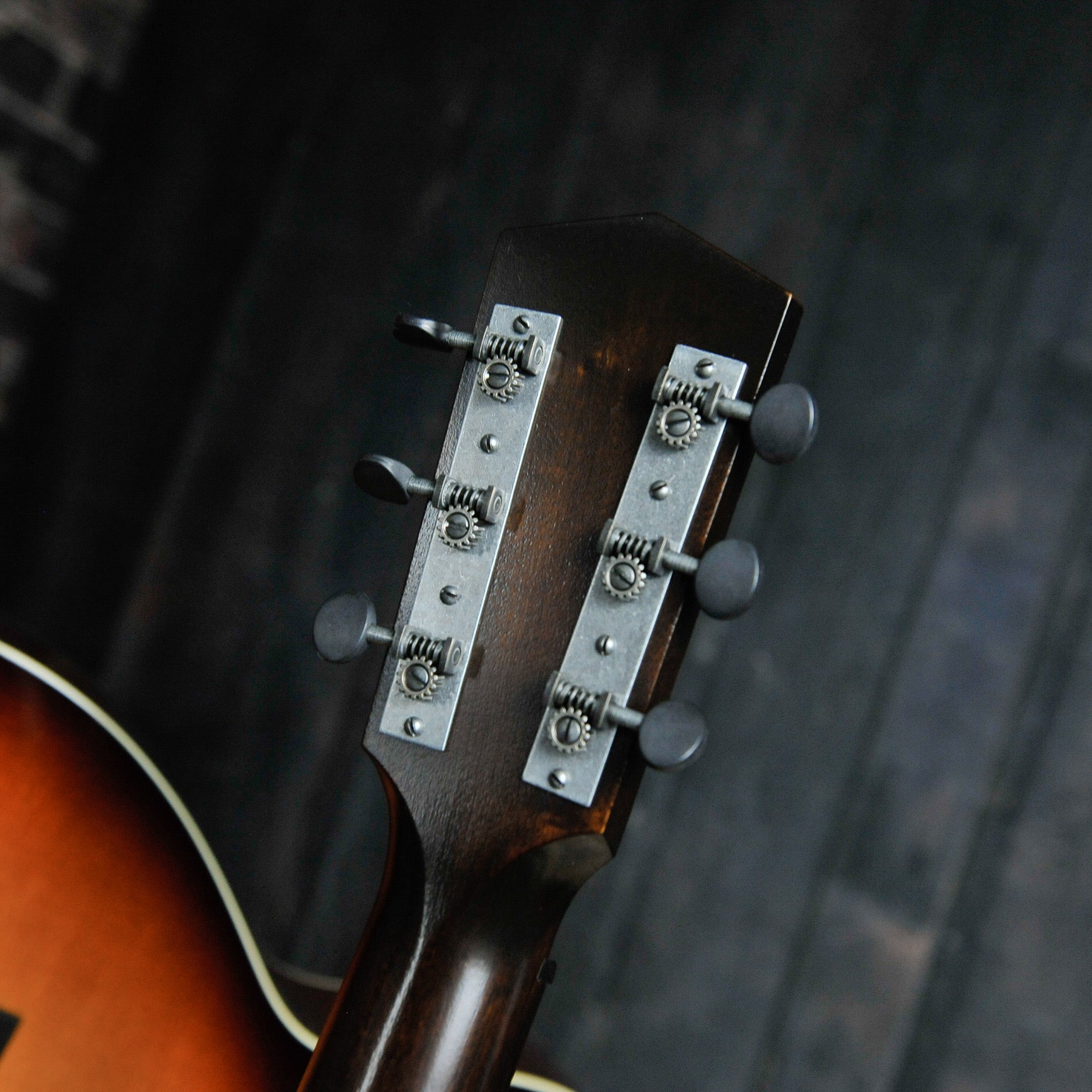 Waterloo WL12  Sunburst Truss Rod Model Acoustic Guitar