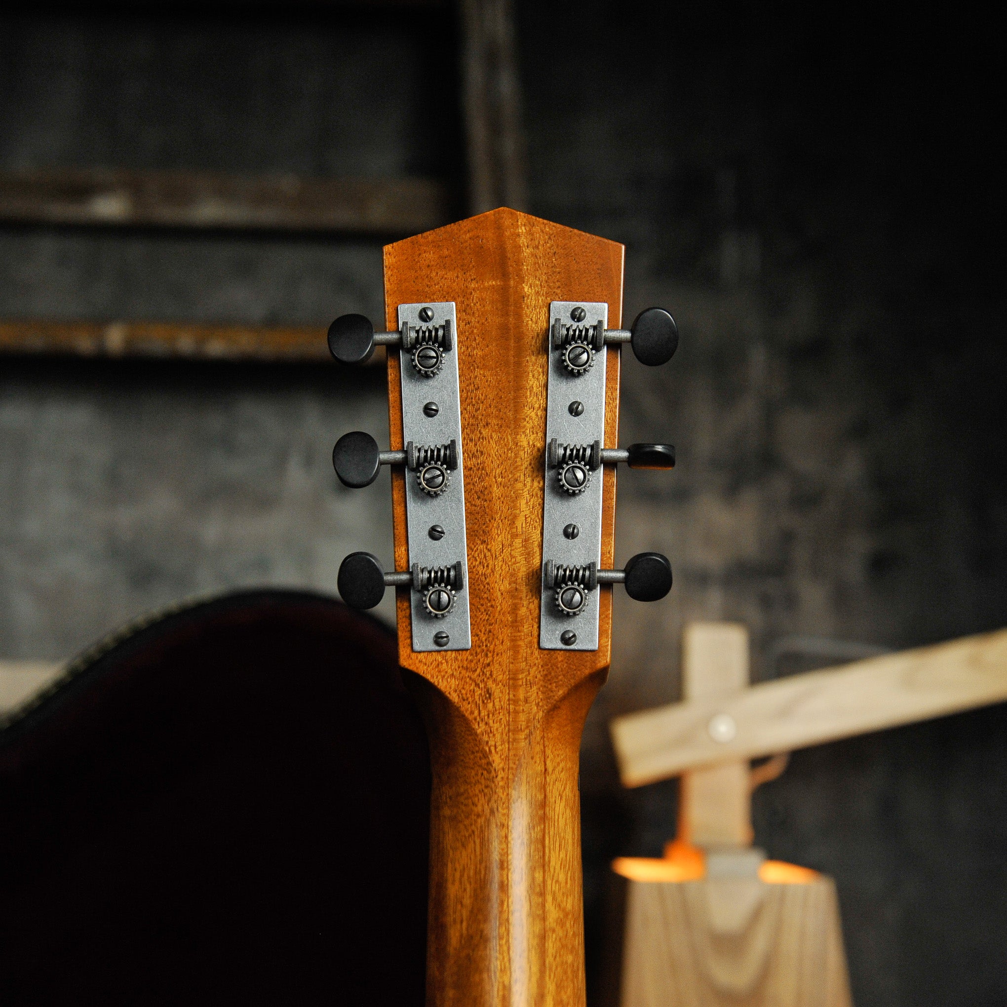 Waterloo WL-14 Scissortail Spruce Maple Acoustic Guitar