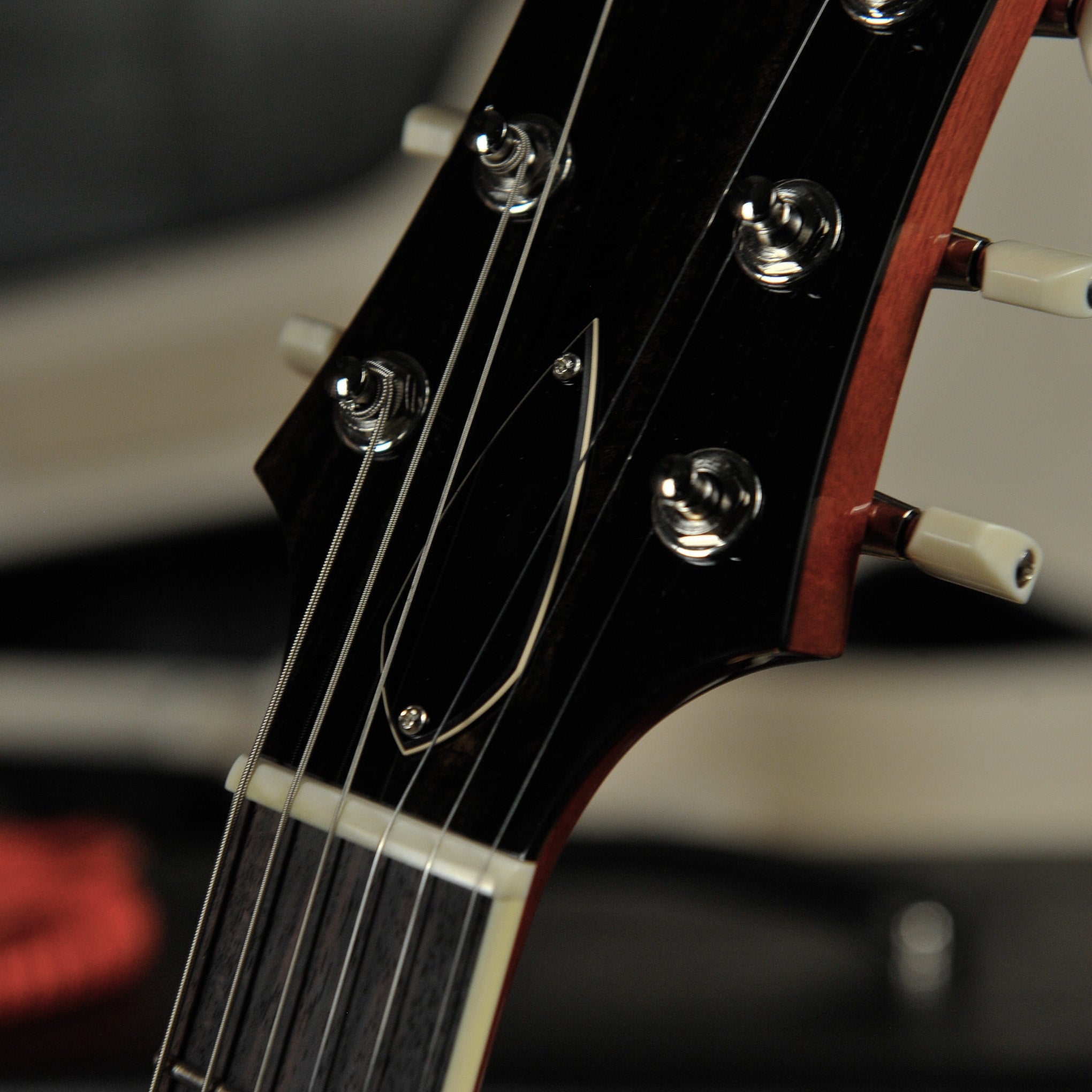 Collings I30LC Faded Cherry Electric Guitar