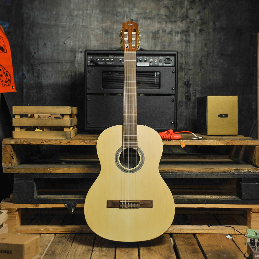 Cordoba C1M Protege 4/4 Full Size w/Bag - Shop Soiled