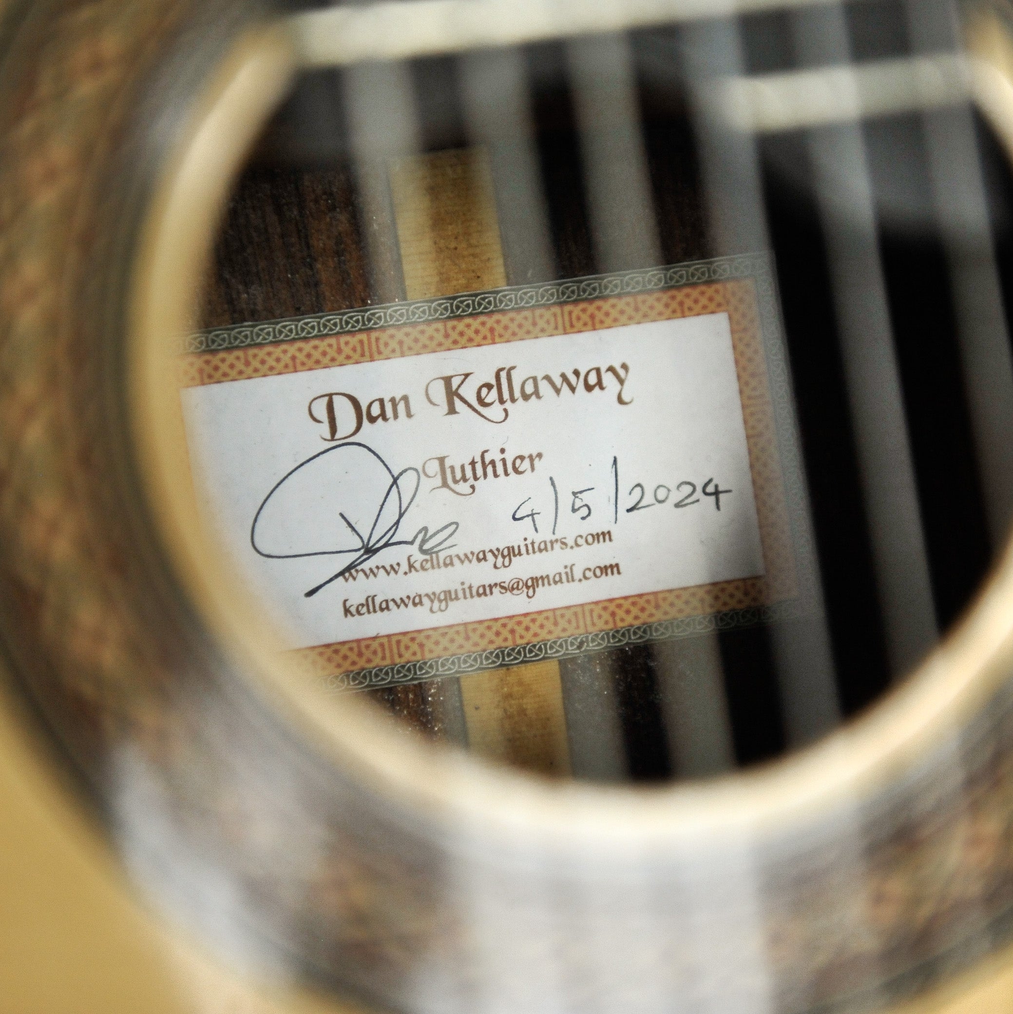 Dan Kellaway Concert Classical Guitar "Redwood Tilt Neck"