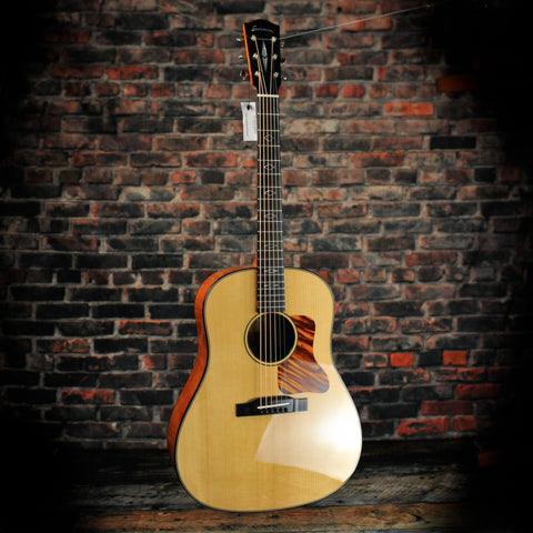 Eastman AC630-BD Full Bodied Jumbo Guitar-Blonde