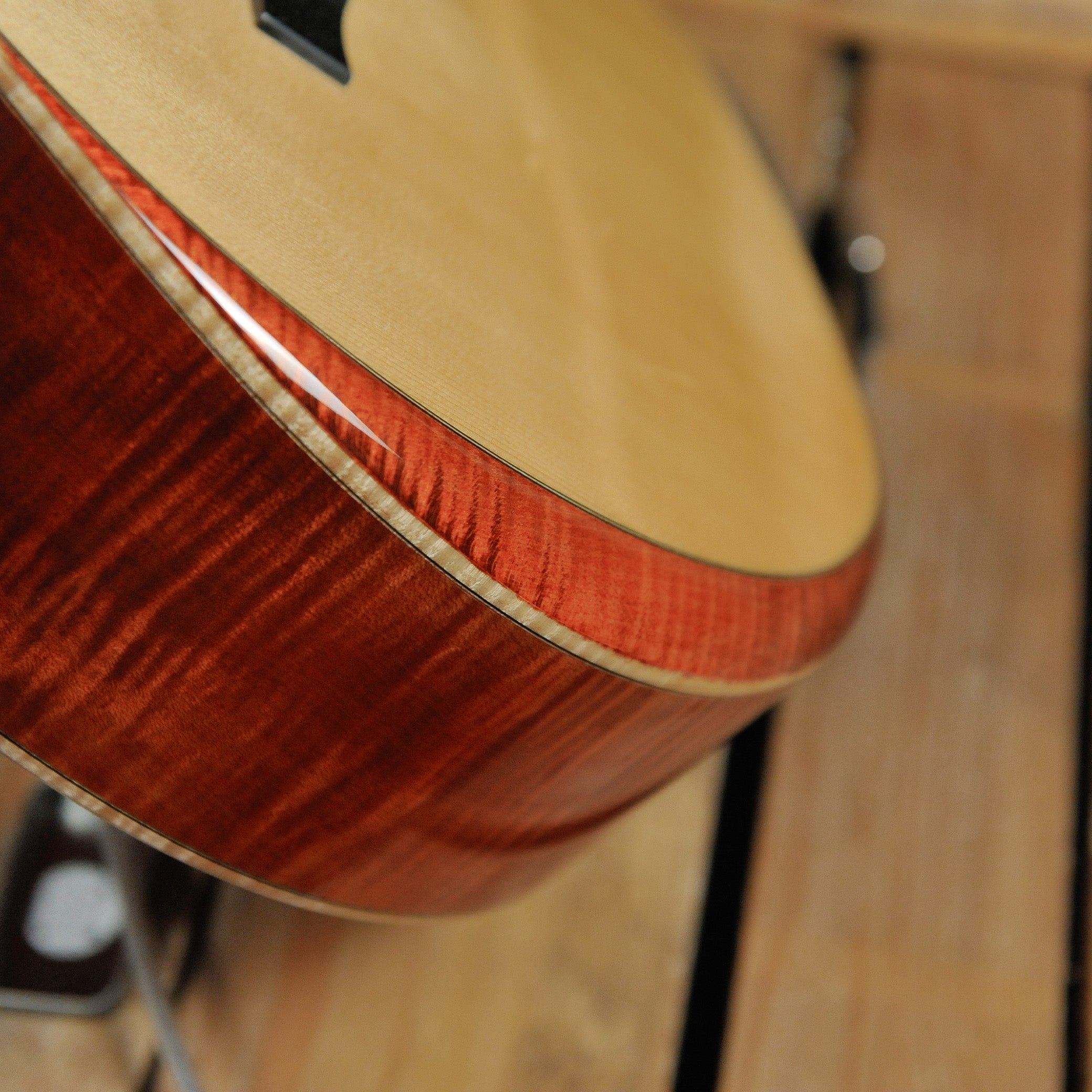 Eastman AC622CE Grand Auditorium Acoustic Guitar