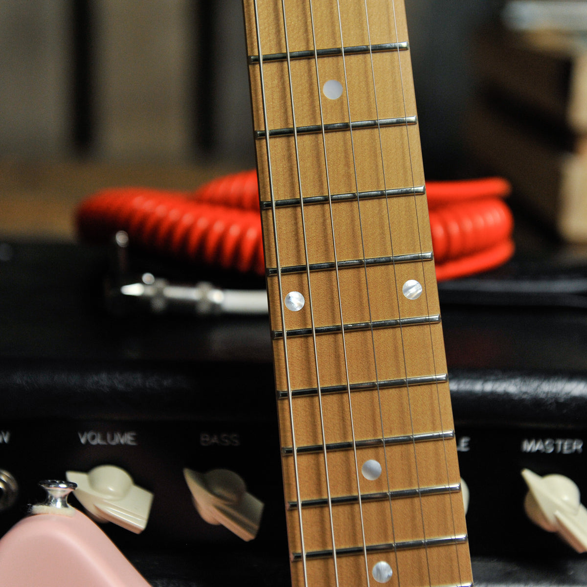 Eastman Fullertone DC 62 Shell Pink Electric Guitar w/Bag