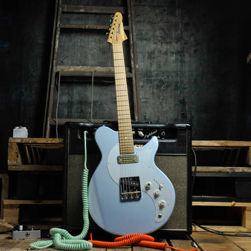 Eastman Fullertone SC 52 Ice Blue Metallic w/Bag