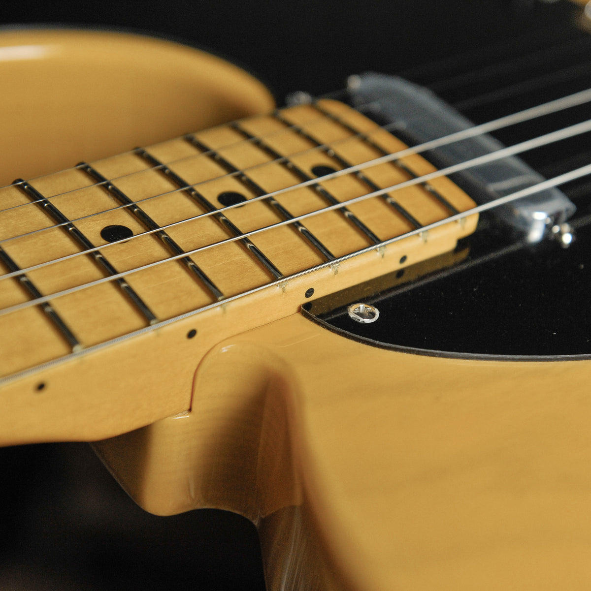 American Professional Telecaster® Maple Fingerboard, Butterscotch Blonde