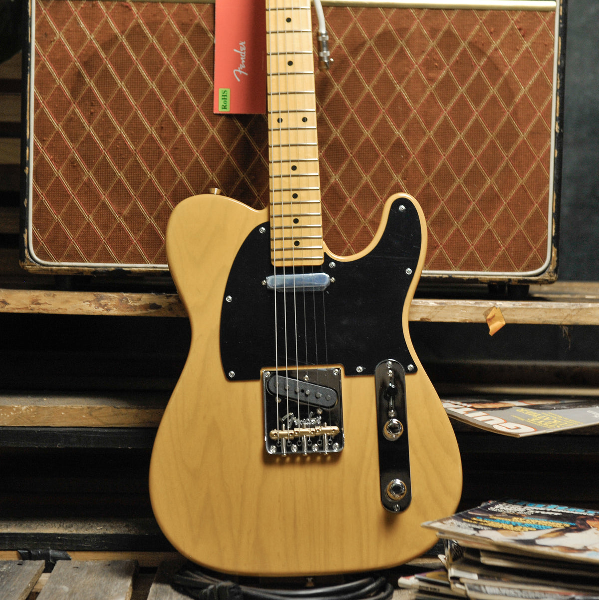 American Professional Telecaster® Maple Fingerboard, Butterscotch Blonde